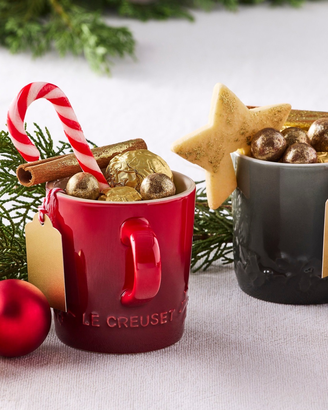 LE CREUSET  2018年Christmas edition ver Le Creuset Singapore added a new photo. - Le Creuset Singapore