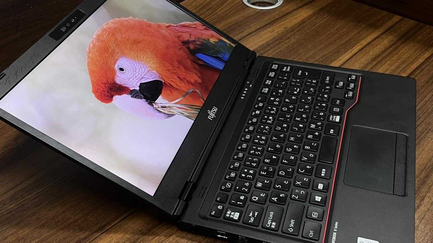 ✨ FUJITSU LIFEBOOK U7310/D — BUSINESS CLASS, BUILT FOR