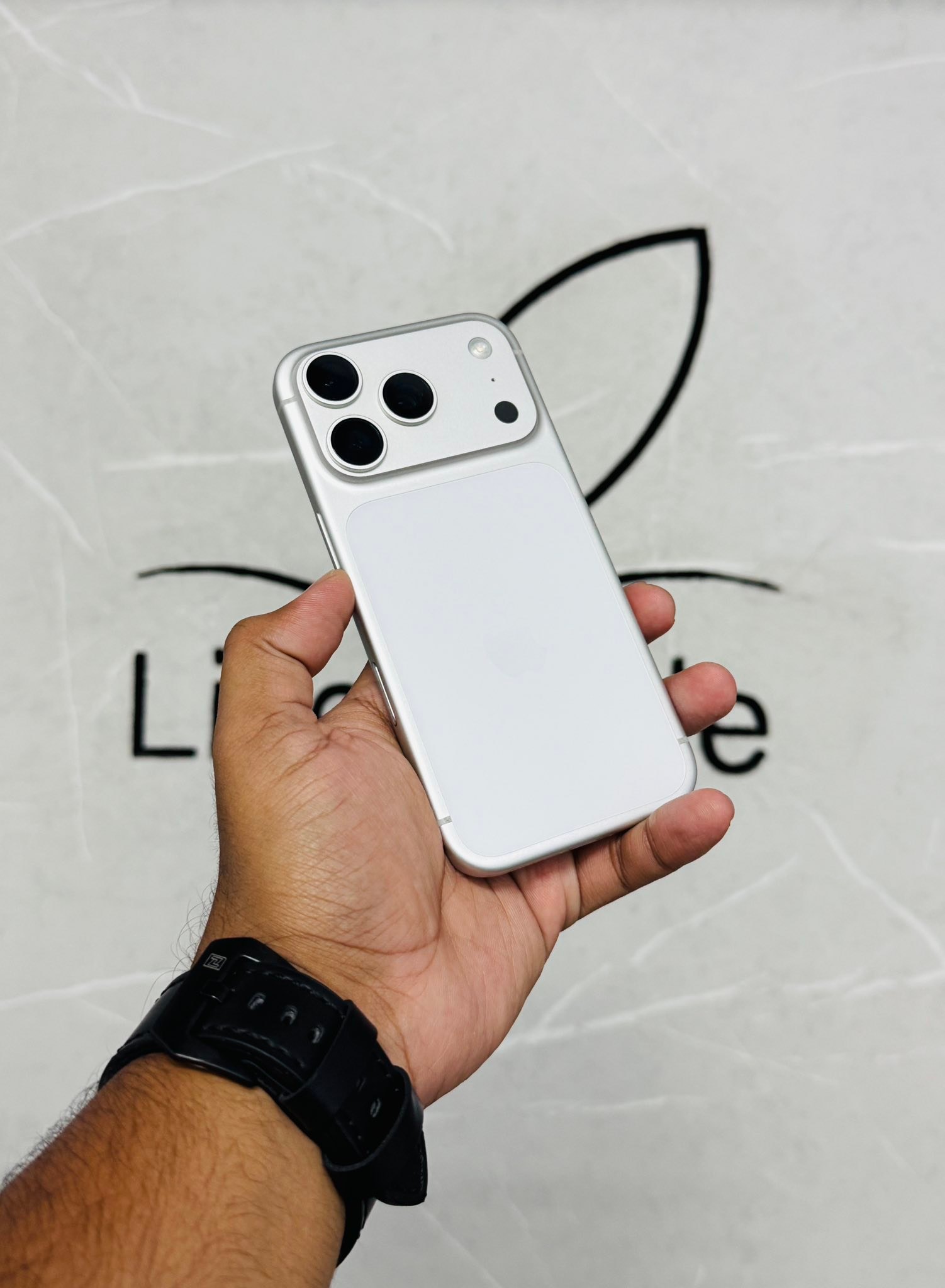 Pre-owned ?????? ?? ???? < Storage 256GB < Battery 