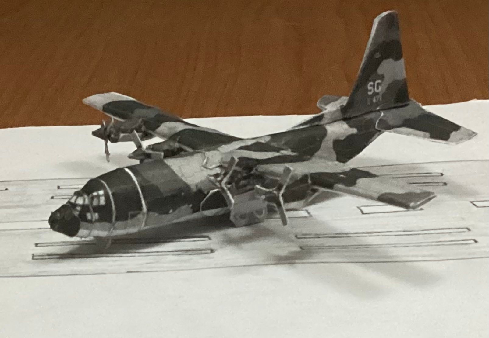 Lockheed C-130A Hercules papercraft by Scissors and Planes