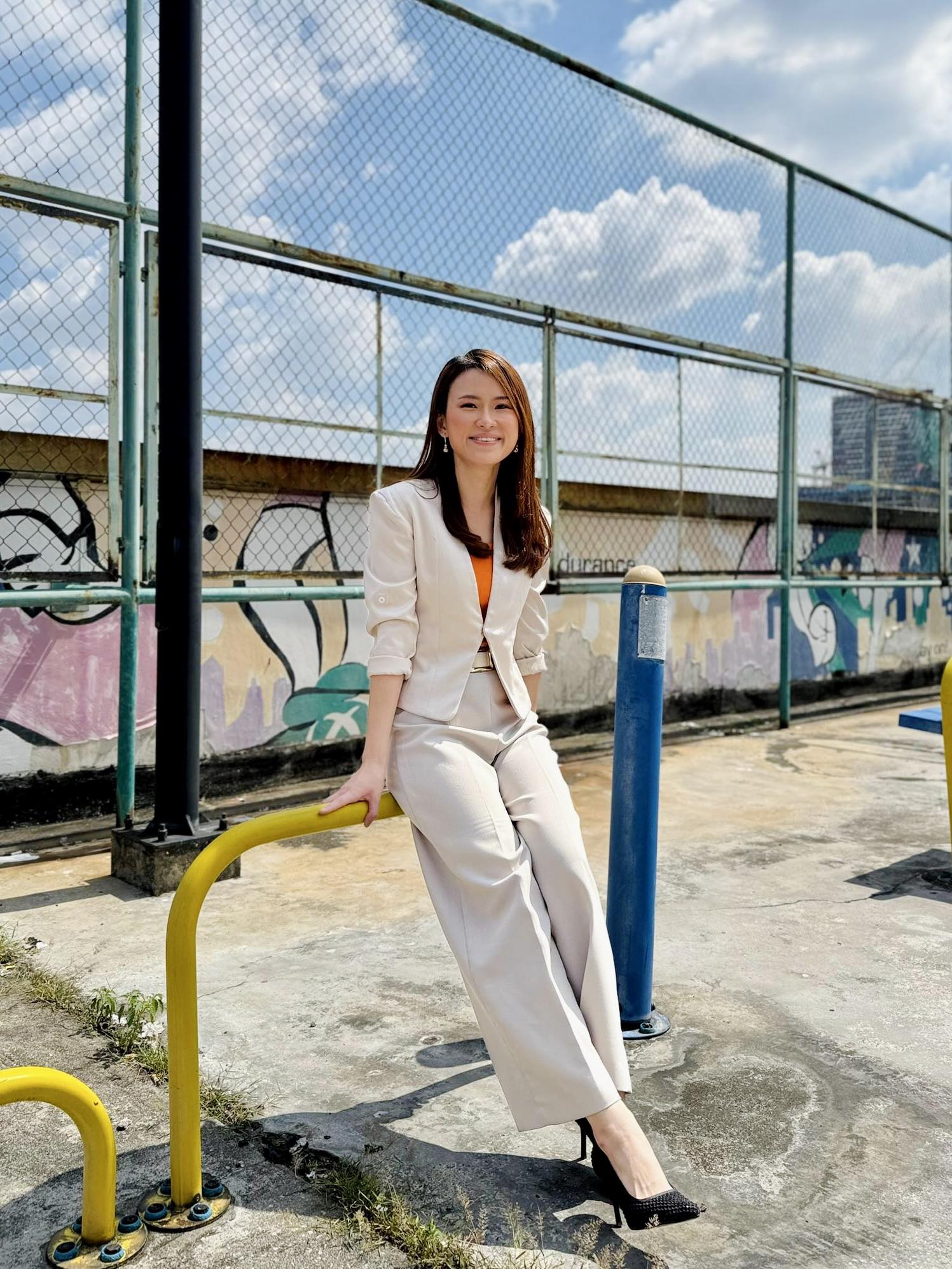 Summer Ang 洪美玲