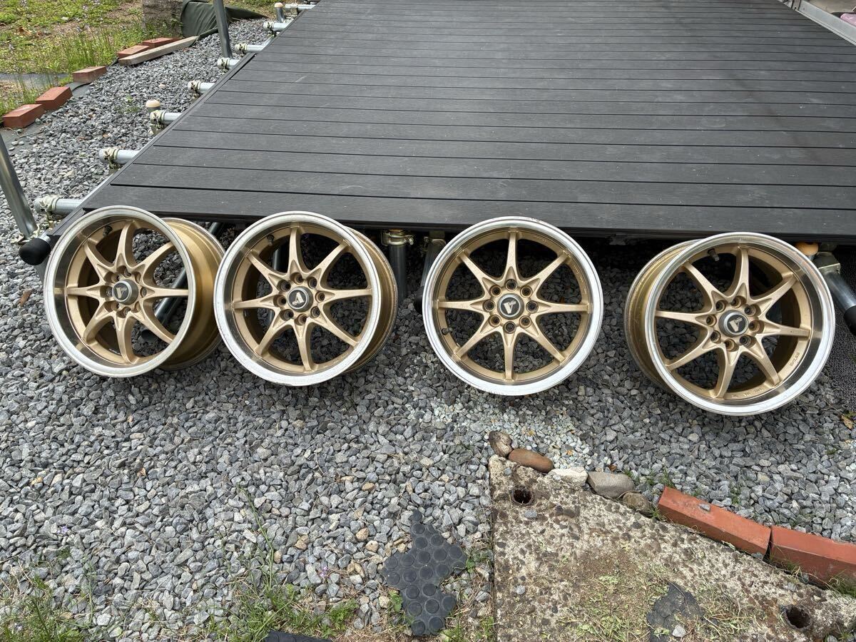 Rays APIS V-Speed S-08 15x7 +43 4x100 With Caps
