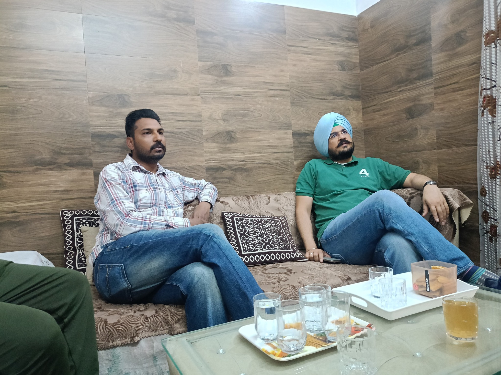 Samarbir Singh - ਤਿਨ ਕਉ ਕਿਆ ਉਪਦੇਸੀਐ ਜਿਨ ਗੁਰੁ ਨਾਨਕ ਦੇਉ।। ਬ੍ਰਹਮ ਗਿਆਨੀ ਧੰਨ ...