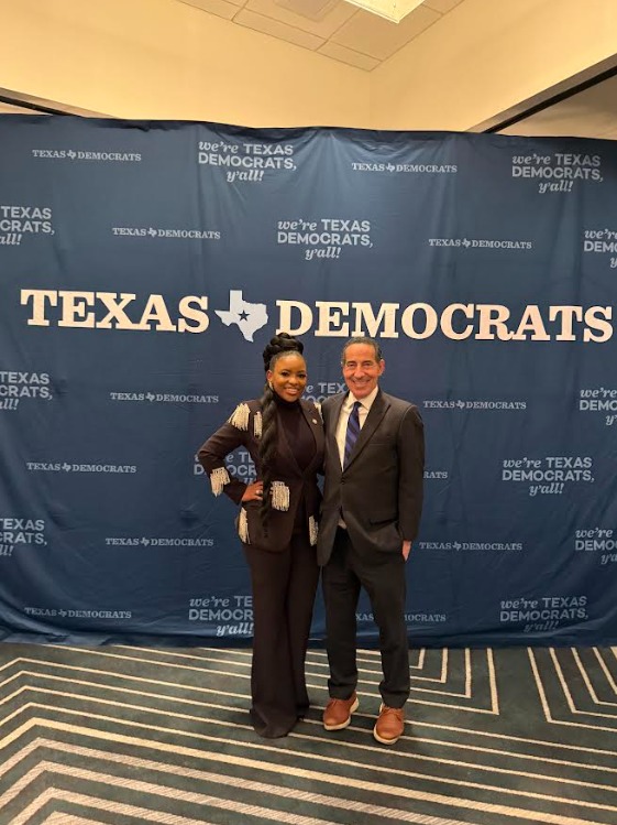 fletcher cox wearing lady dress What a thrill to keynote the Texas Democrats Johnson-Jordan Dinner in Houston with Reps. Lizzie Fletcher, Jasmine Crockett, Al Green, Sylvia Garcia and the rocking TX House Dems who broke quorum to African Expo