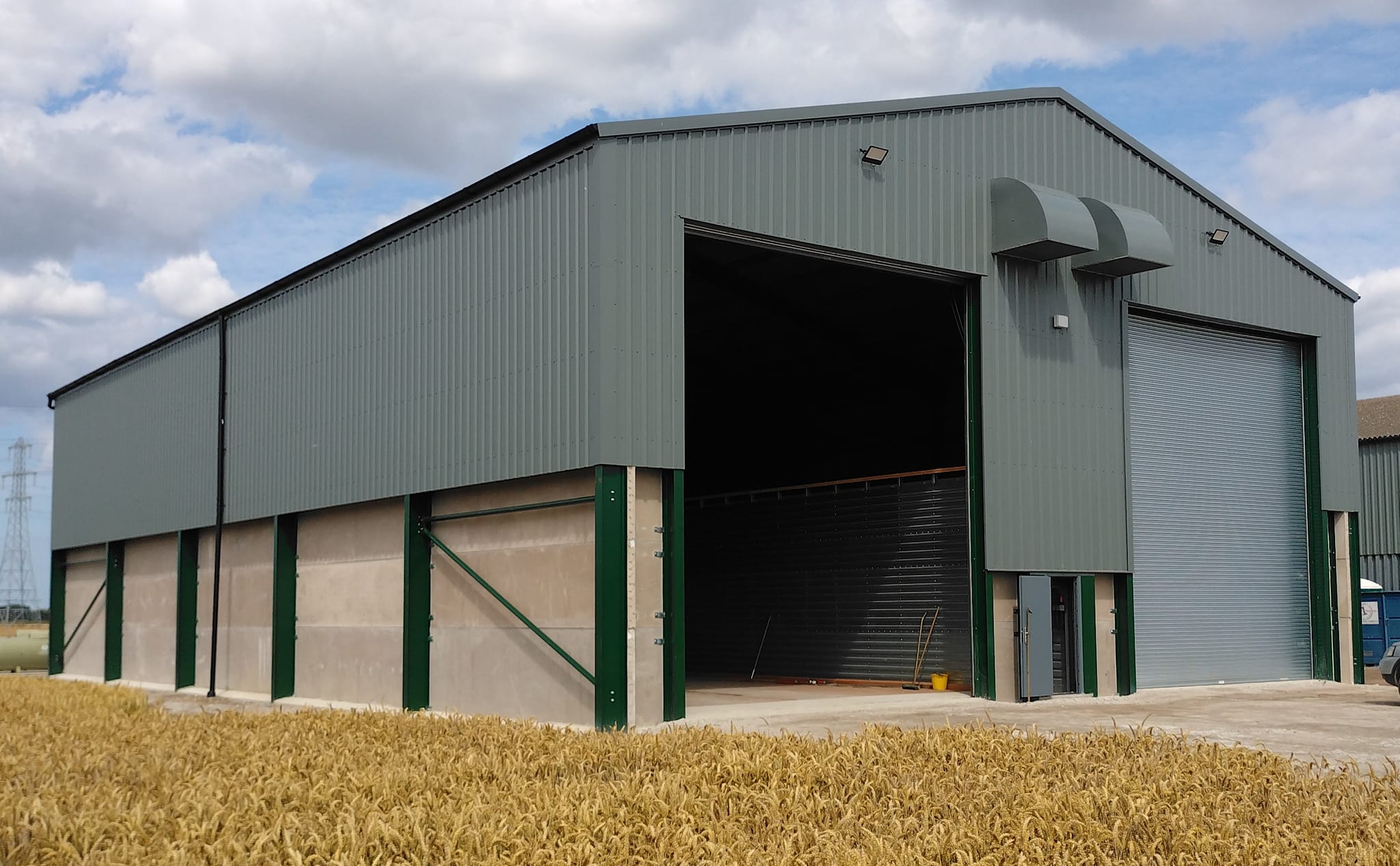 New store with Pellcroft Main... - M Construction Services