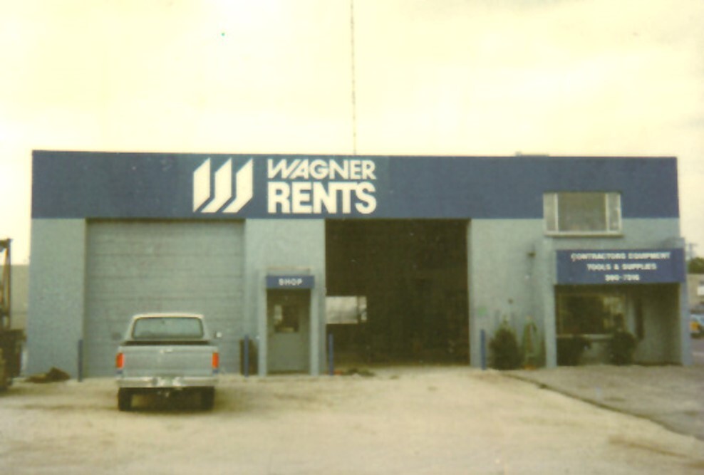 Wagner Equipment Co. - Need a lift? Wagner Rents offers aerial, boom ...