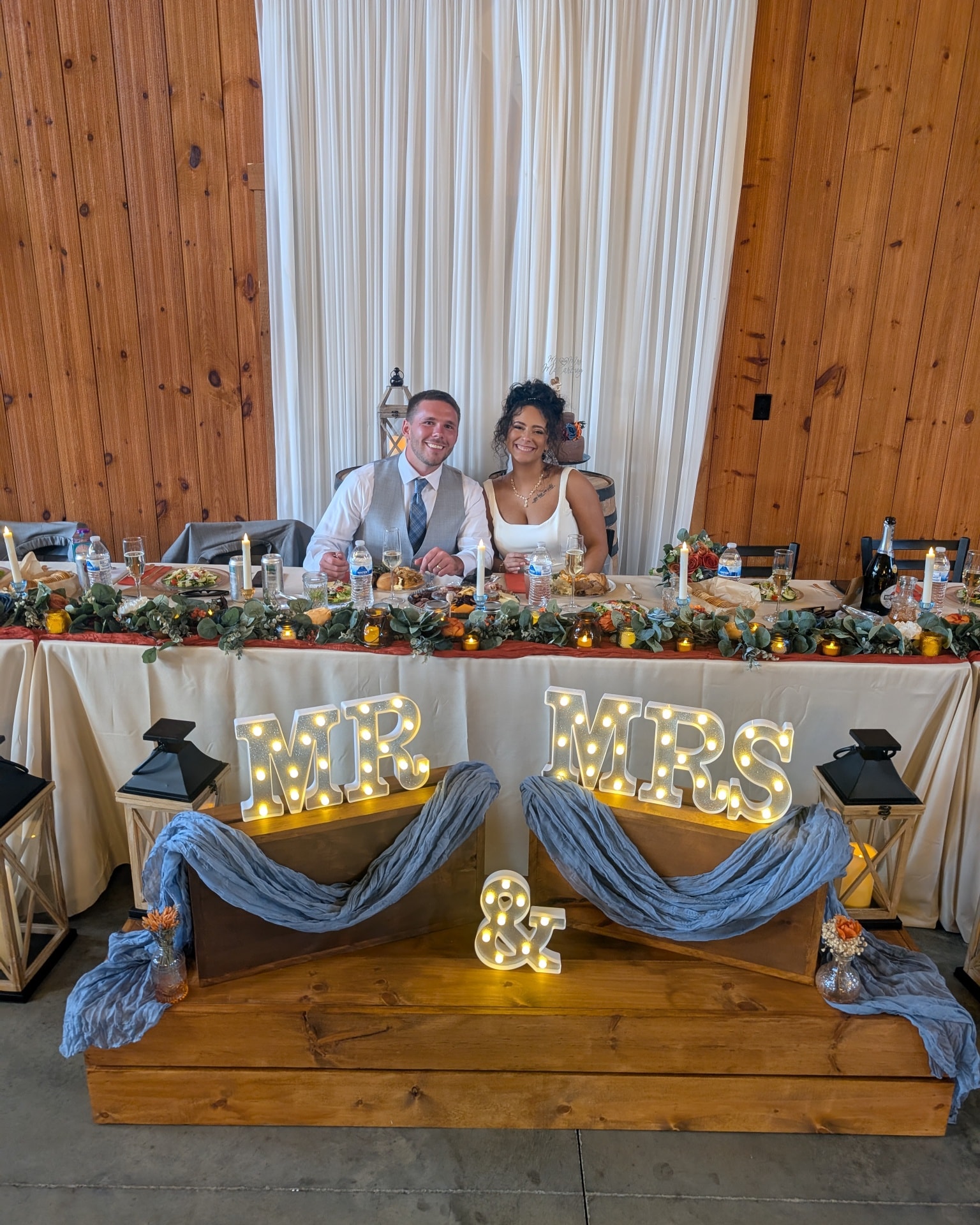 Rustic Ridge Wedding Barn... - Rustic Ridge Wedding Barn