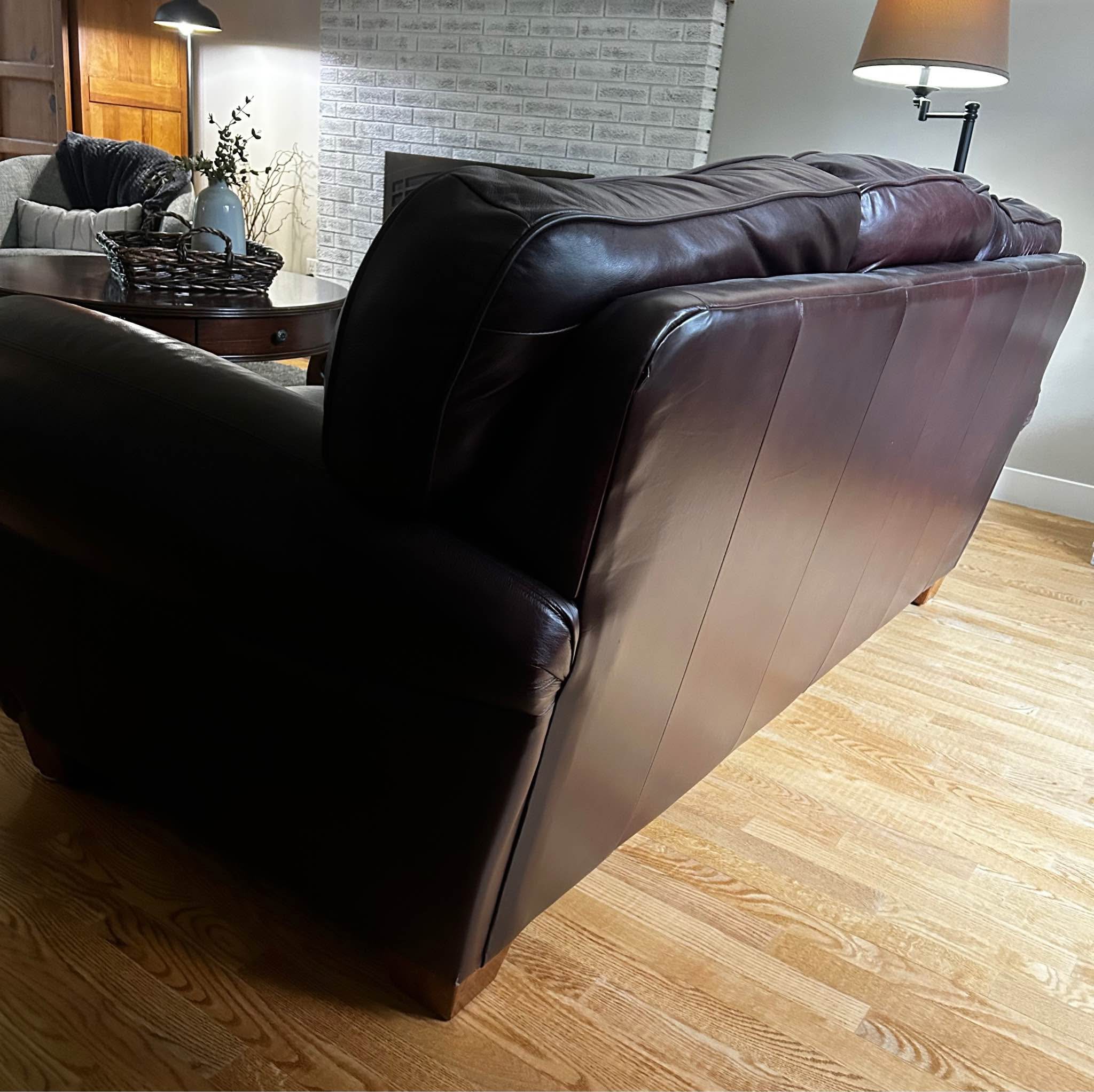 Leather Eddie Bauer Couch - Sofas, Loveseats &amp; Sectionals - Eau Claire ...