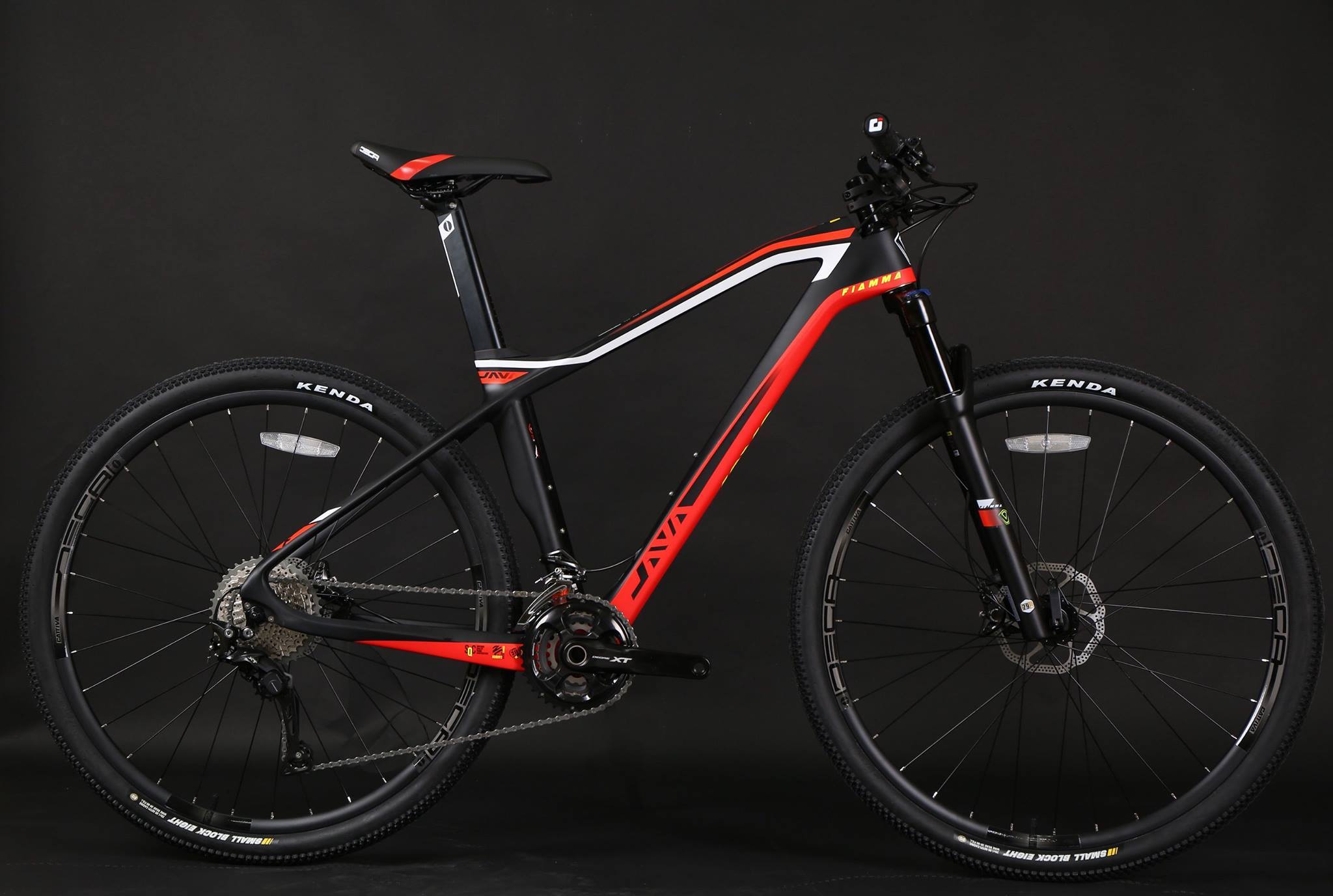 Let's - JAVA FIAMMA carbon !!Shimano XT Group Set ล้อ 29"!! 😲เสือภูเขา ...