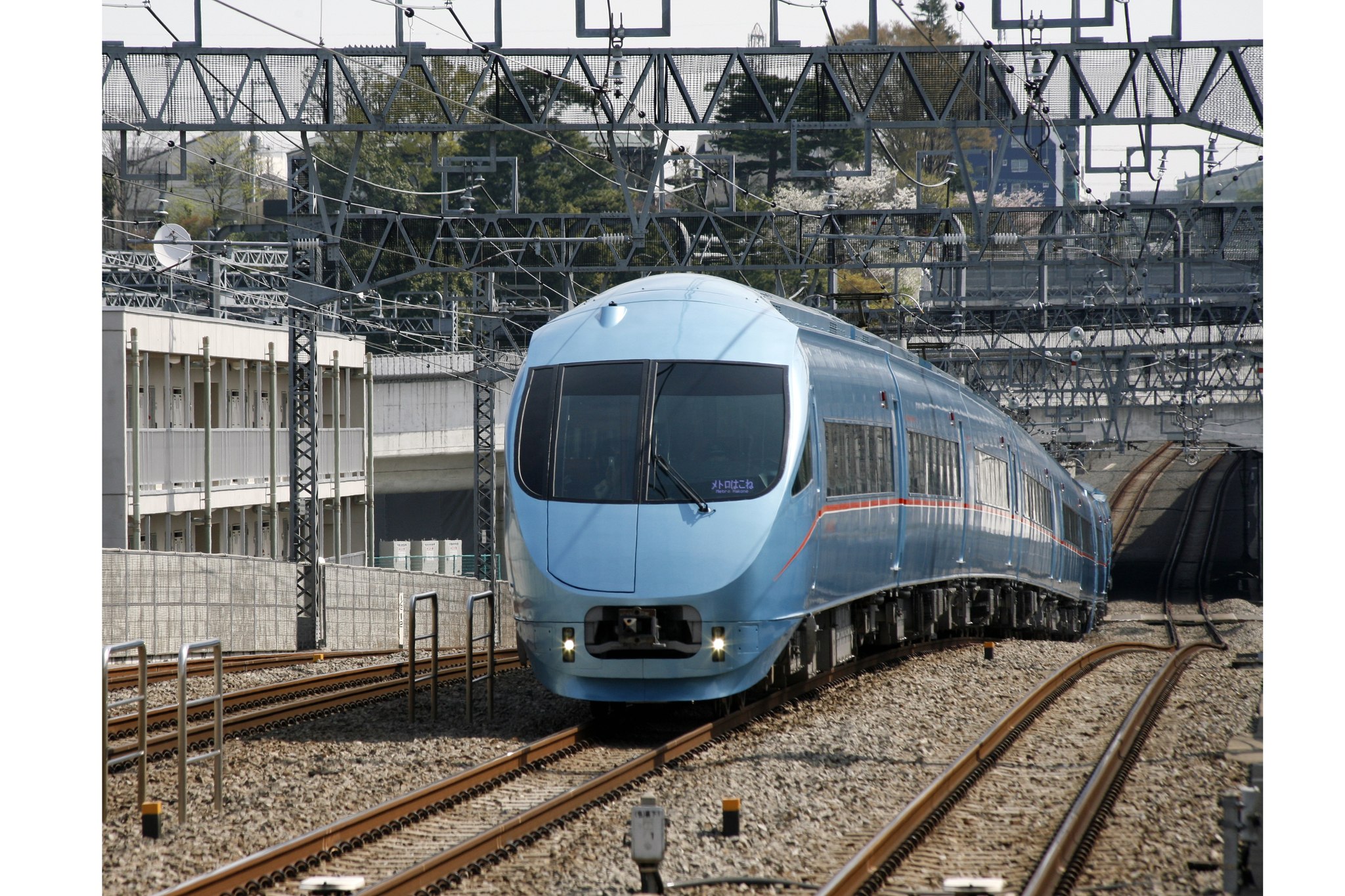 お知らせ｜『小田急電鉄 電車アクリルスタンド ～あの頃の小田急 1990