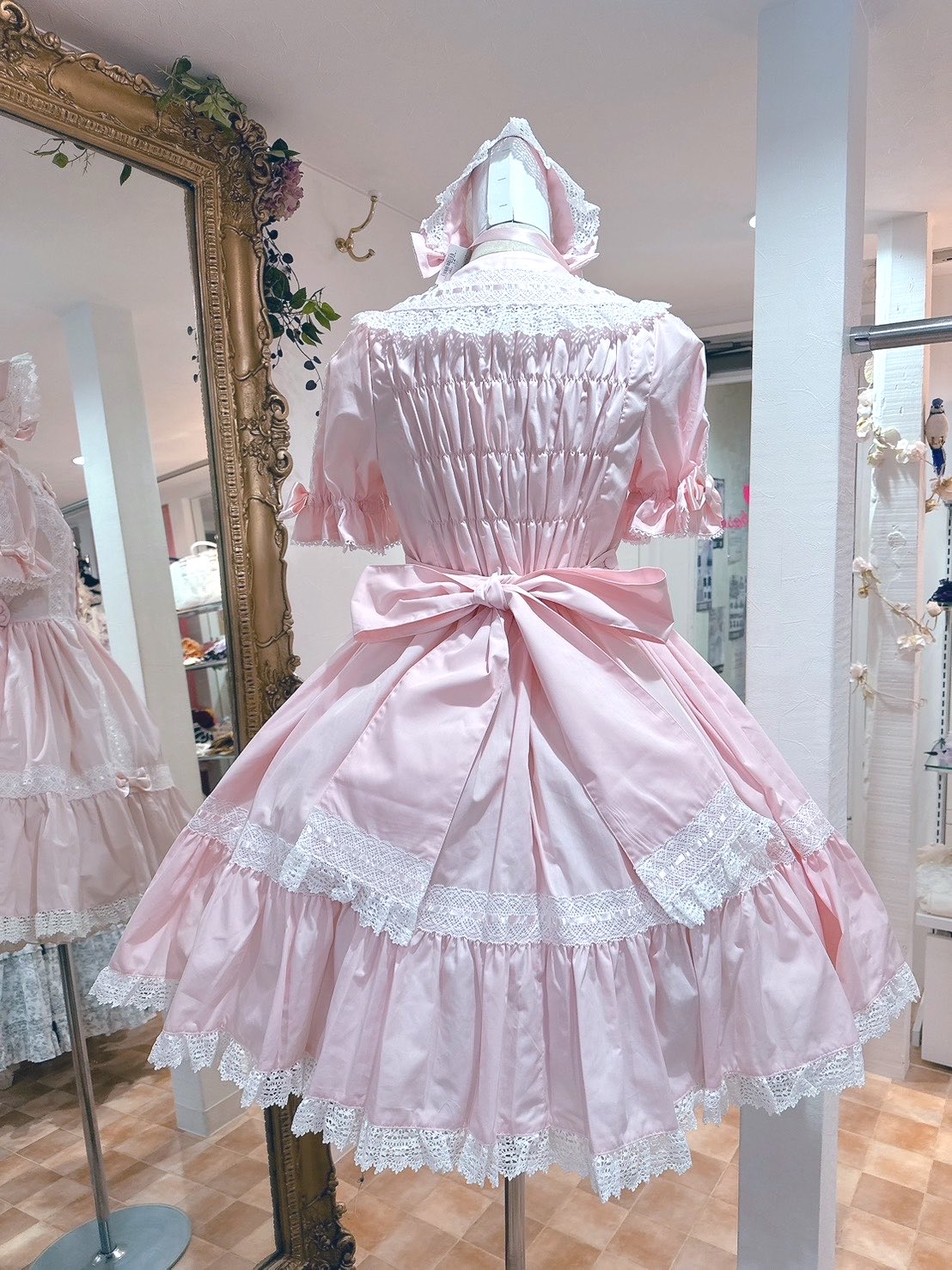 メタモルフォーゼ - Shirring Tiered JSK (Black/White) Regular Size