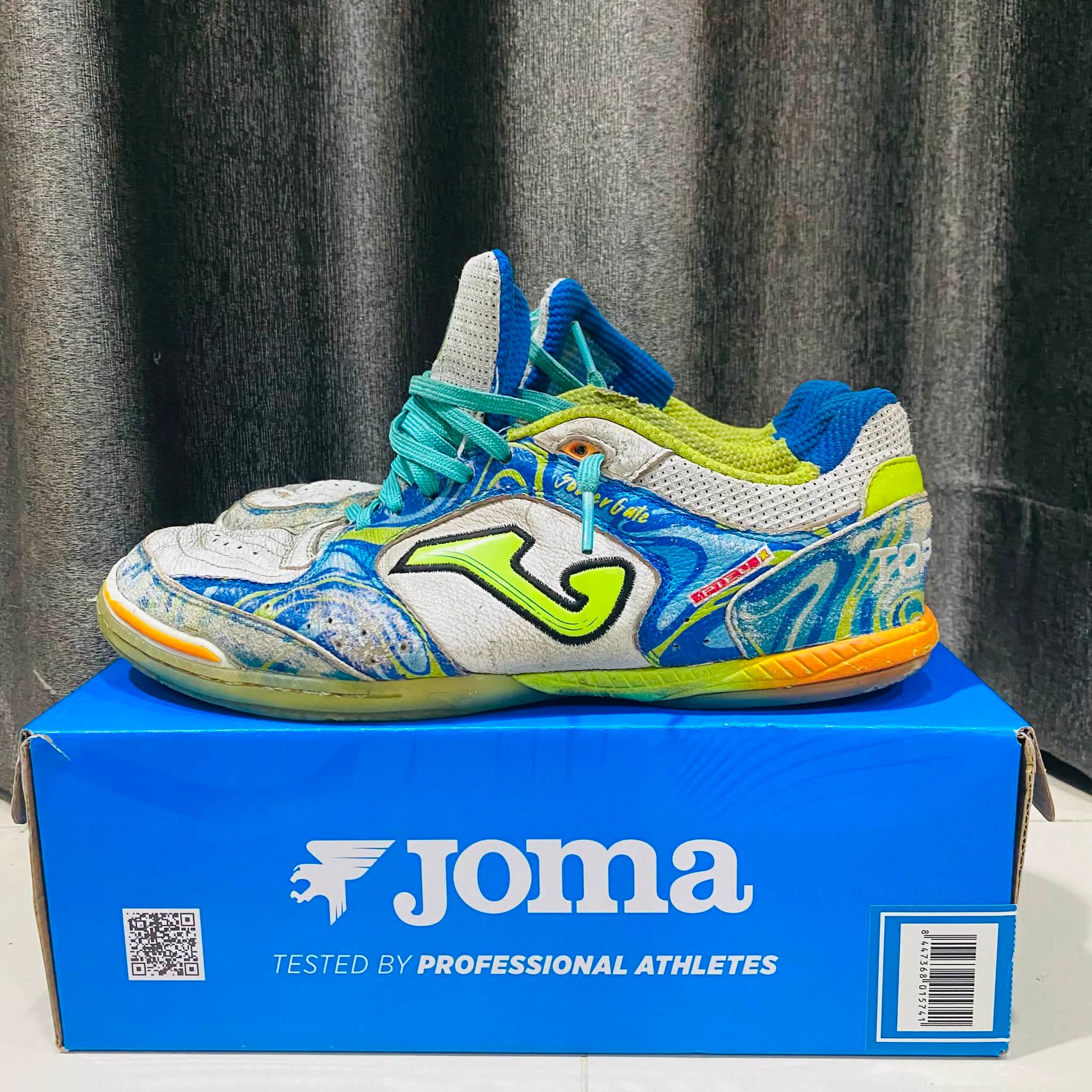 ซื้อ-ขาย รองเท้าฟุตบอล รองเท้าฟุตซอล อุปกรณ์กีฬา ของแท้เท่านั้น