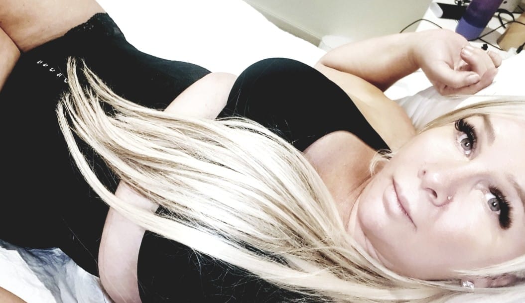 Tu Hey guys! I’m Diosa Mariela ️ I create content on TikTok, OnlyFans