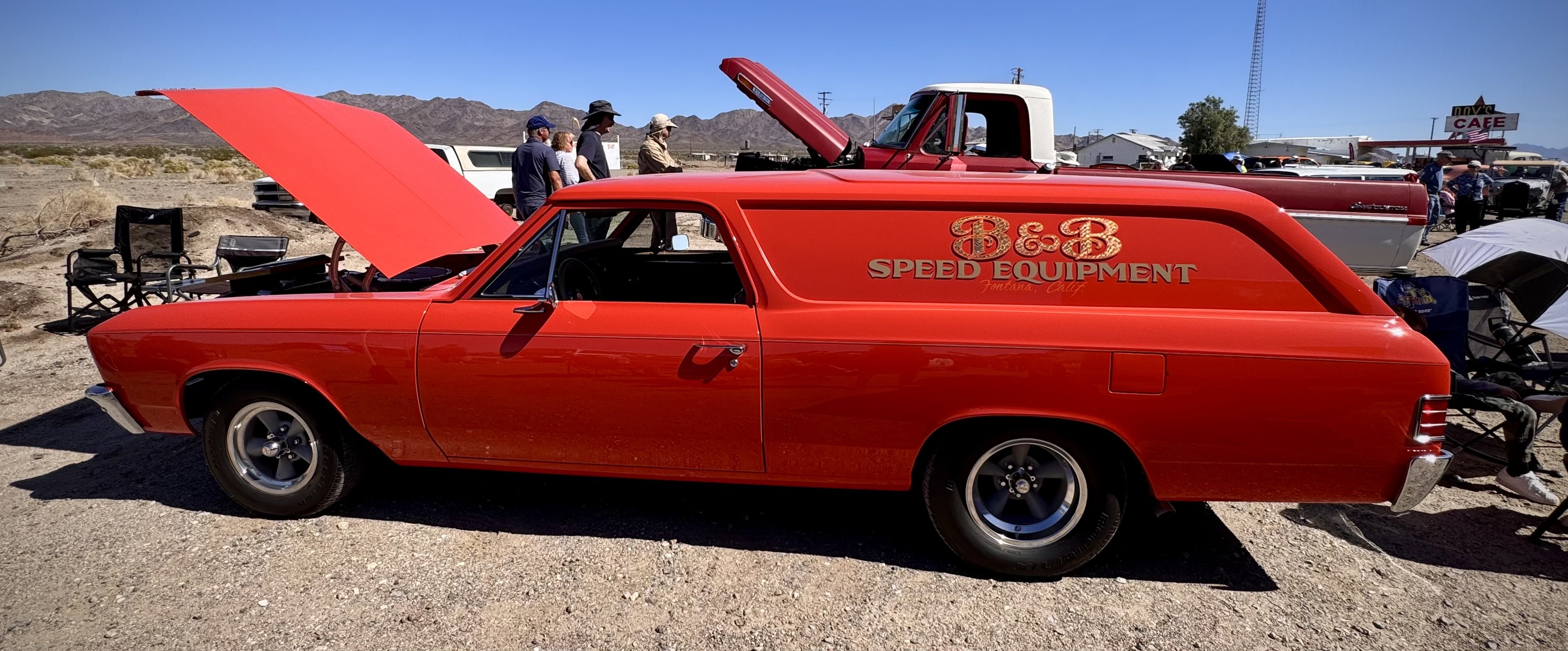 My pick for Best Stationwagon at Roy's Motel And Cafe Route 66