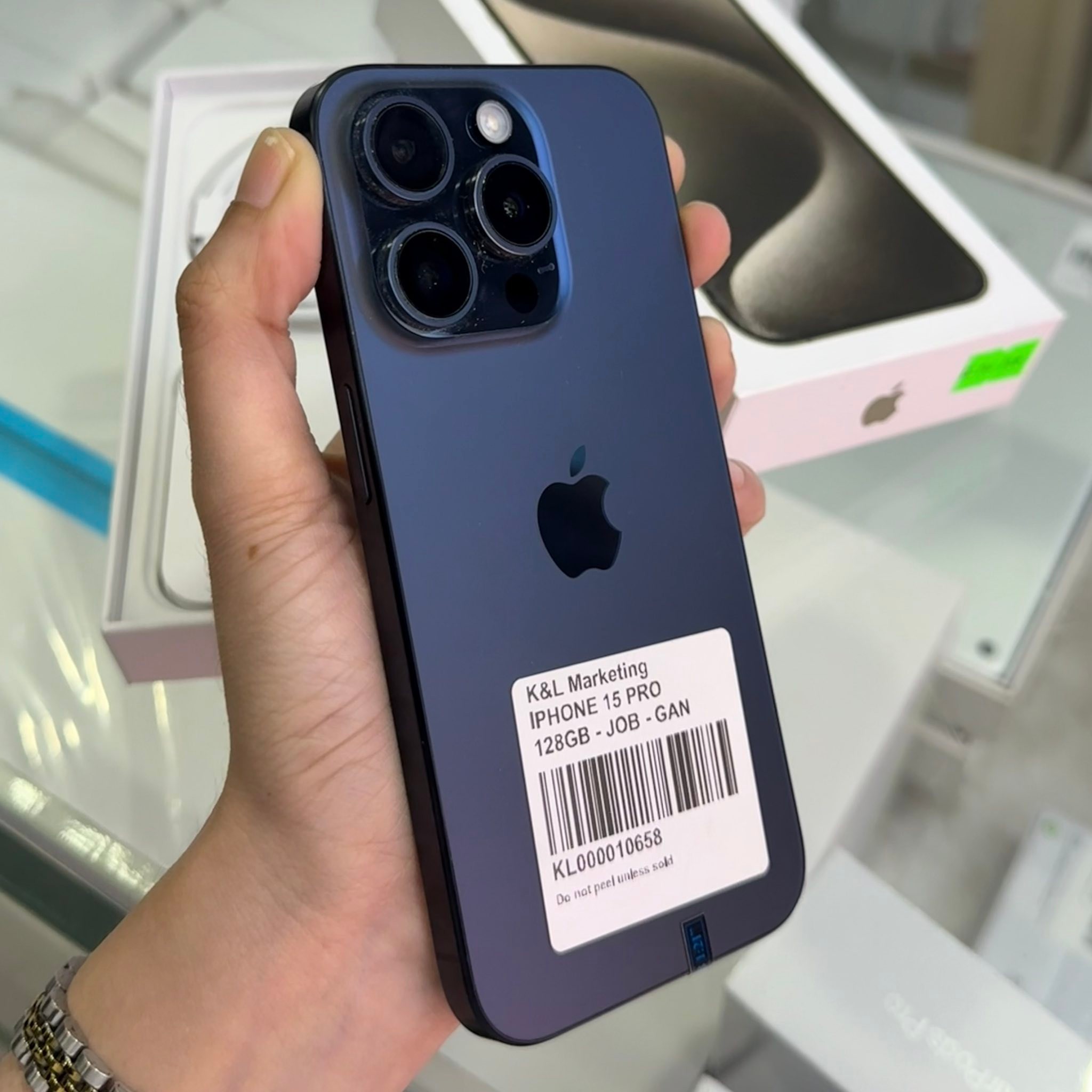  iPhone 15 Pro 128gb Blue Titanium | ₱45,999 Cash✨