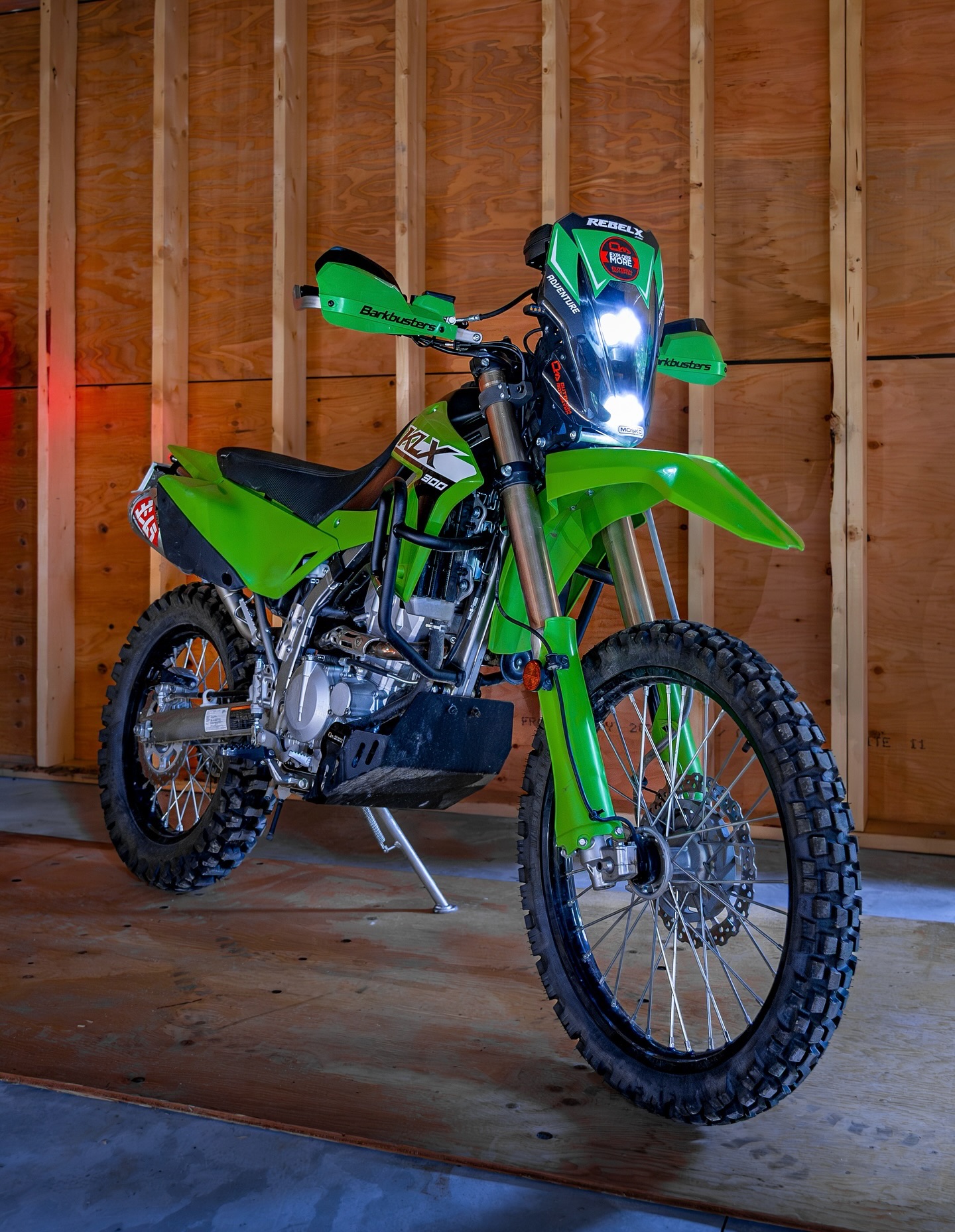 もこ Mosko Moto - Mosko Moto added a new photo — at Canada.