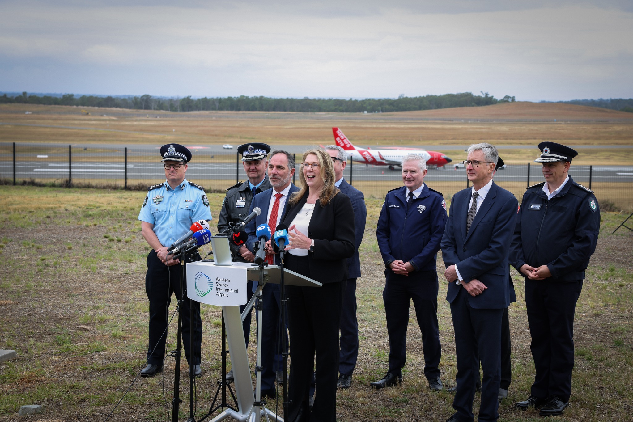 Catherine - For the first time, a 737 jet has landed at the new Western ...