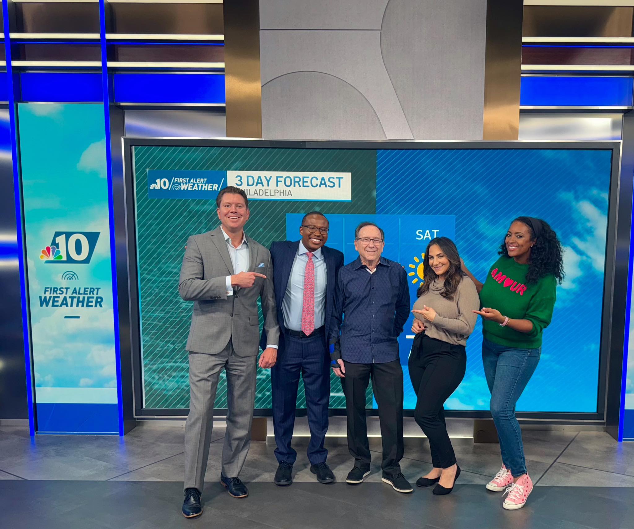 Meteorologist - Look who popped by the station today! Great to chat and ...