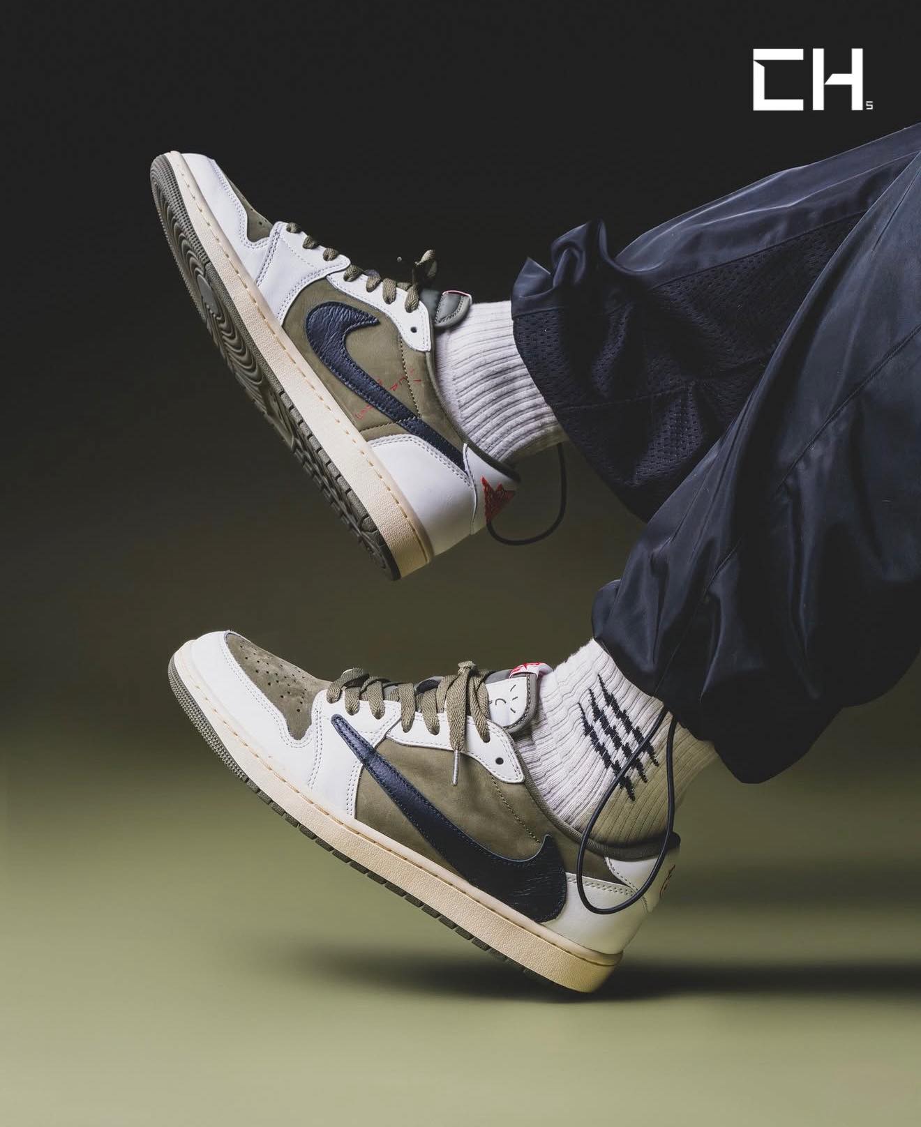 Jordan 1 Retro Low OG SP Travis Scott Medium Olive