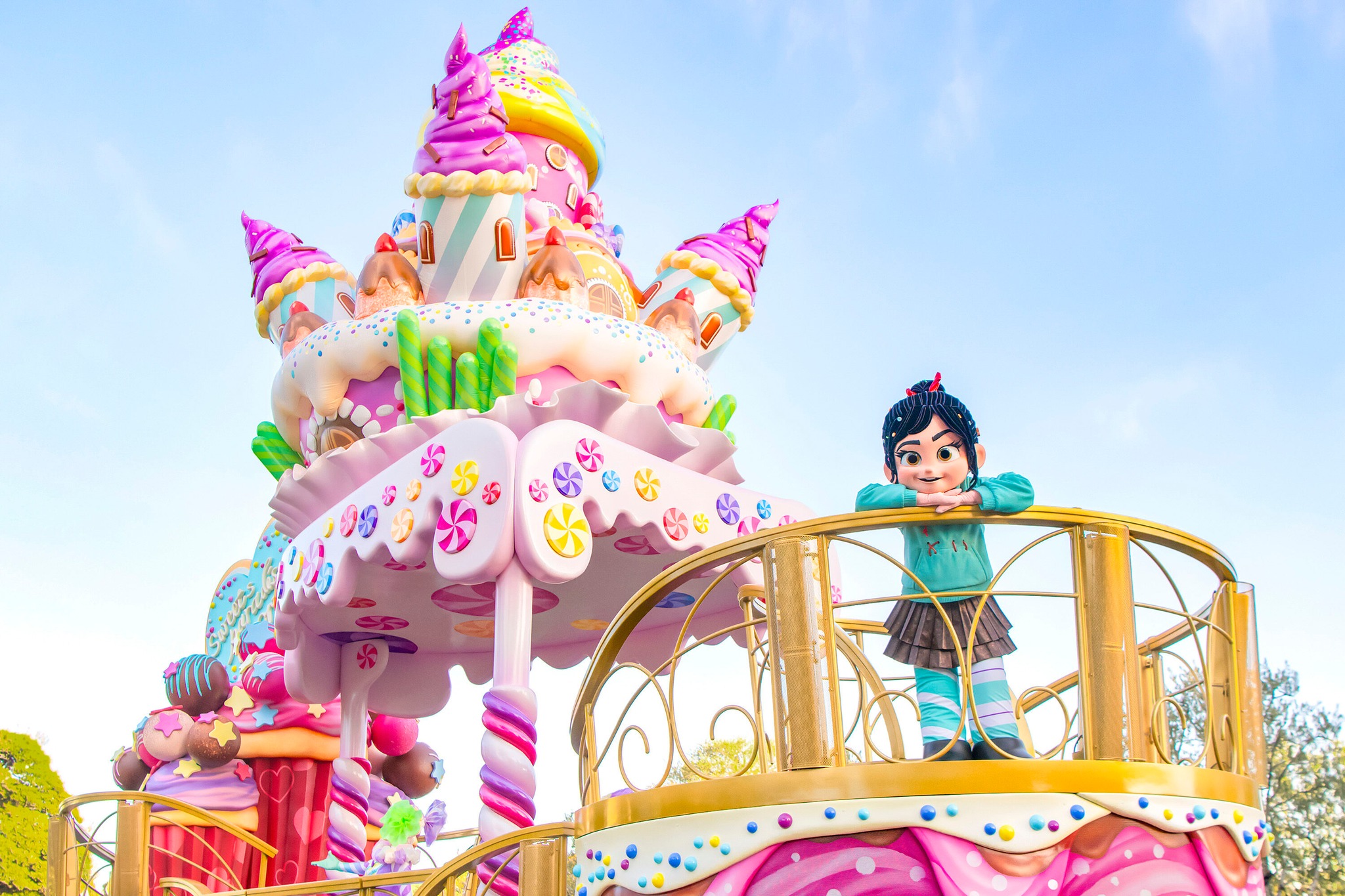 Vanellope's Sweets Pop World is back at Tokyo Disneyland 🍭 Our