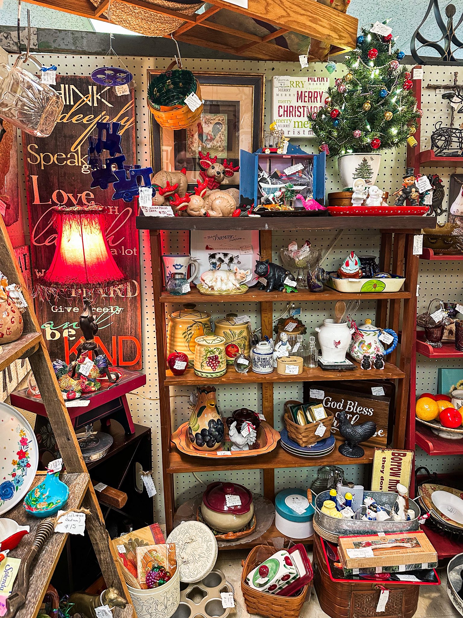Rusty Rooster... - Rusty Rooster Flea Market & Treasure Coop