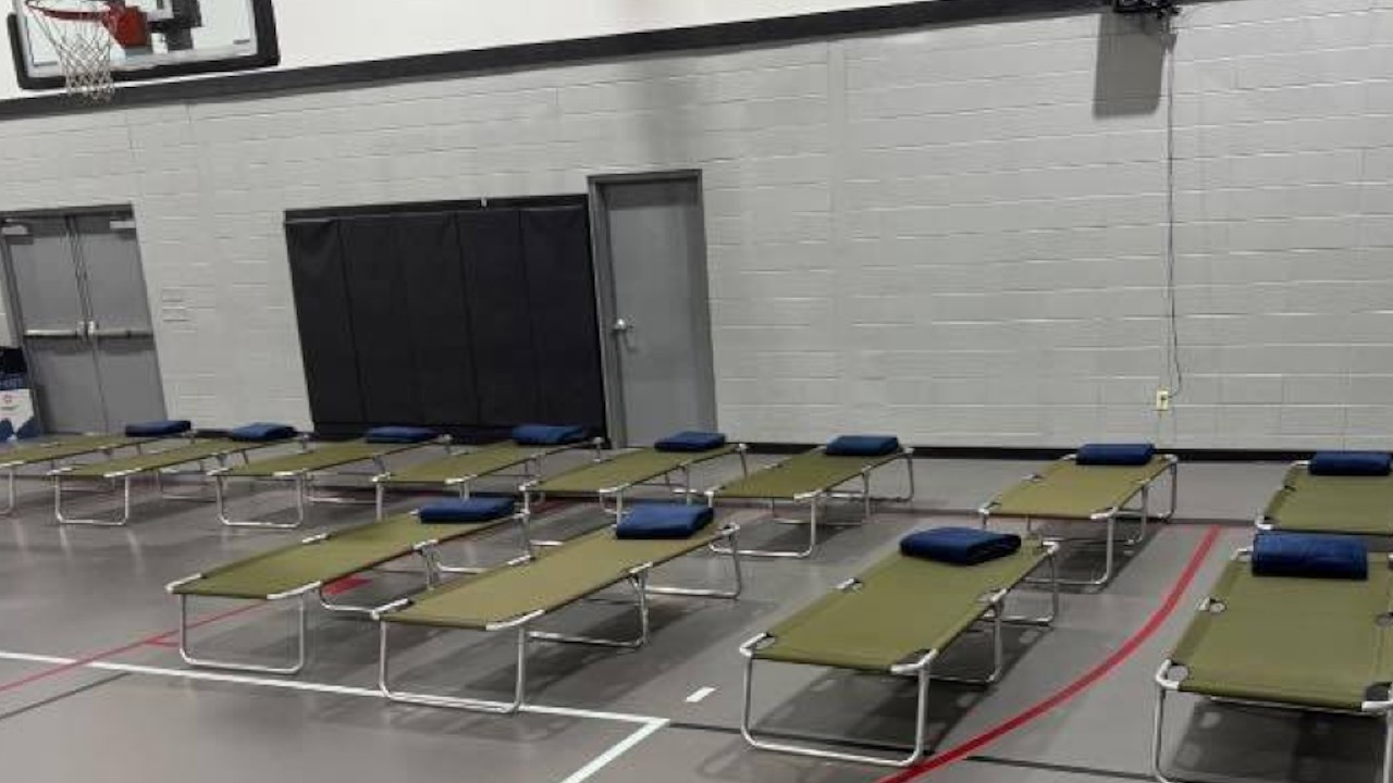 WBRZ - The Donaldsonville warming shelter at Lemann Center closed