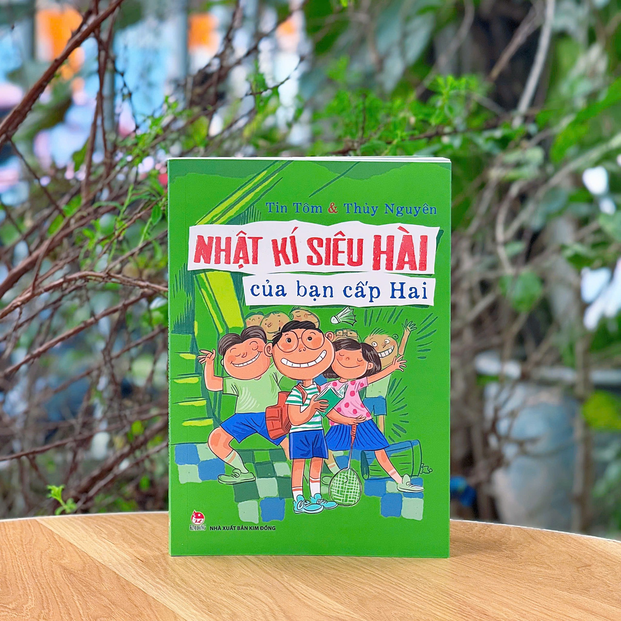 ️NHẬT KÍ SIÊU HÀI CỦA BẠN CẤP... - Tiệm sách Những vì sao | Facebook