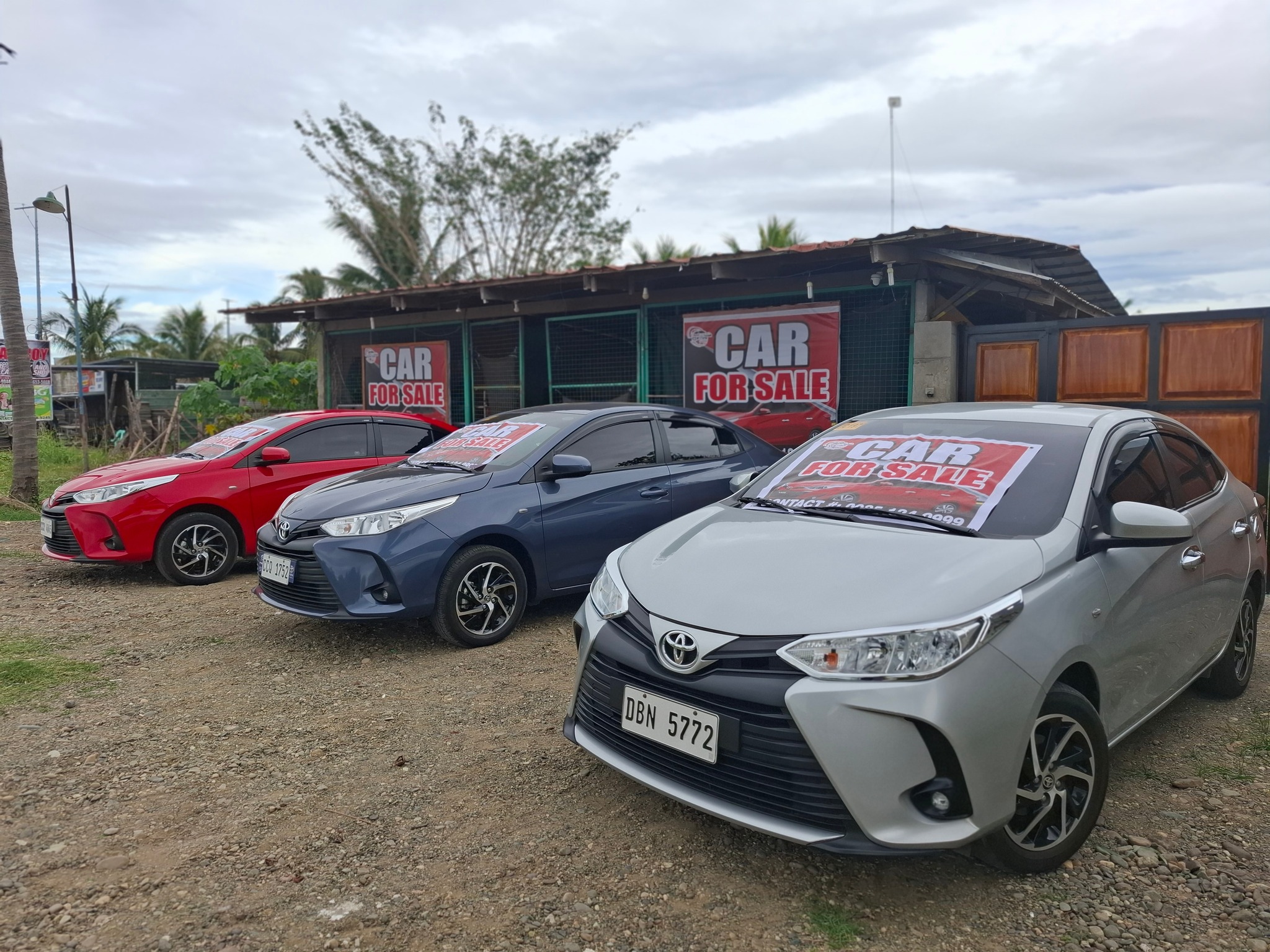 Toyota vios xle cvt 1).2025 model super red v.❤️ 3k Odometer l 2