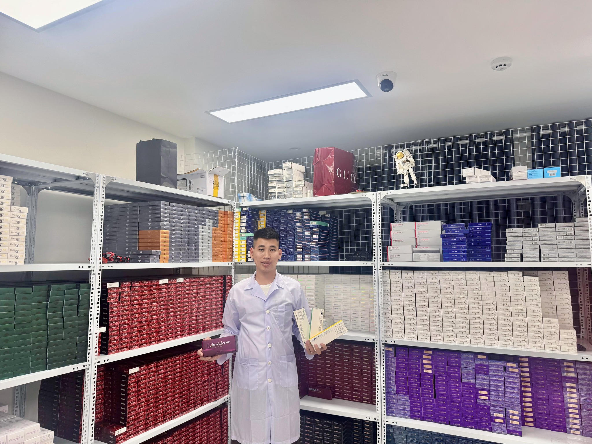 Mr Quang Anh - Global Filler & Botox Distribotur | Hanoi
