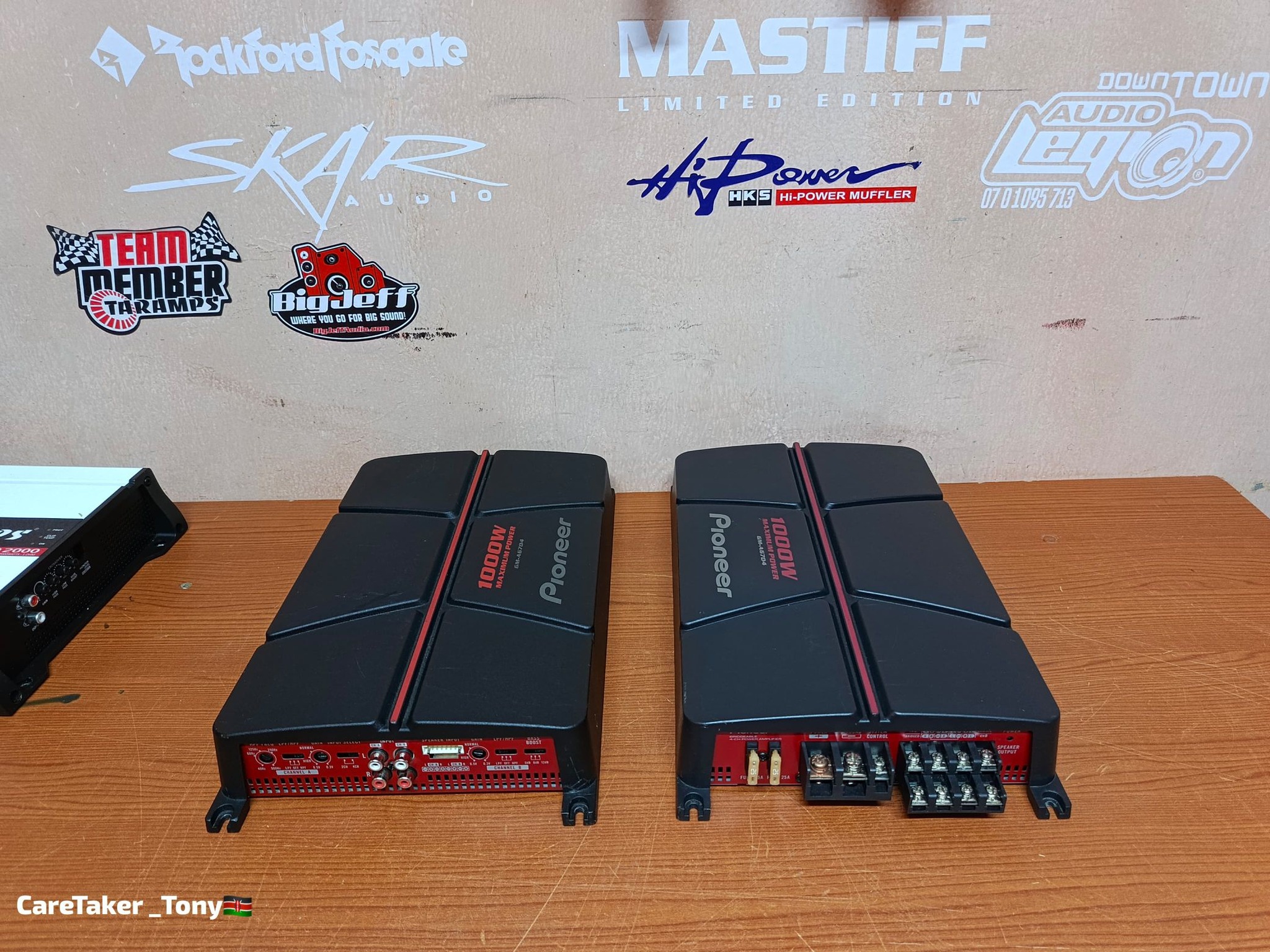 Pioneer Carrozzeria GM-A3200 2-channel power amplifier