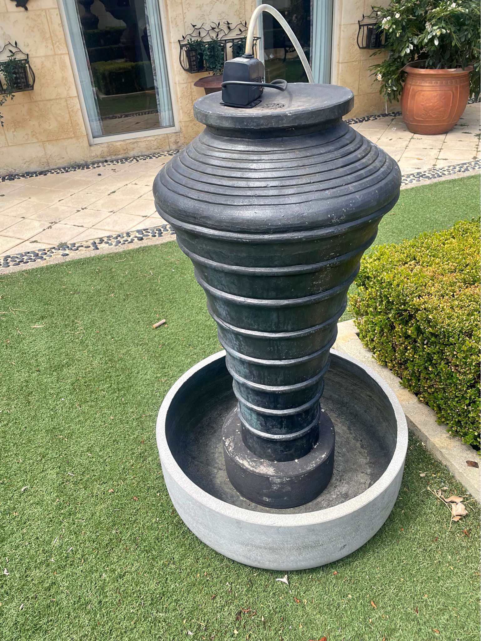 Large Beehive water feature with pump - Chicken Feeders & Waterers ...