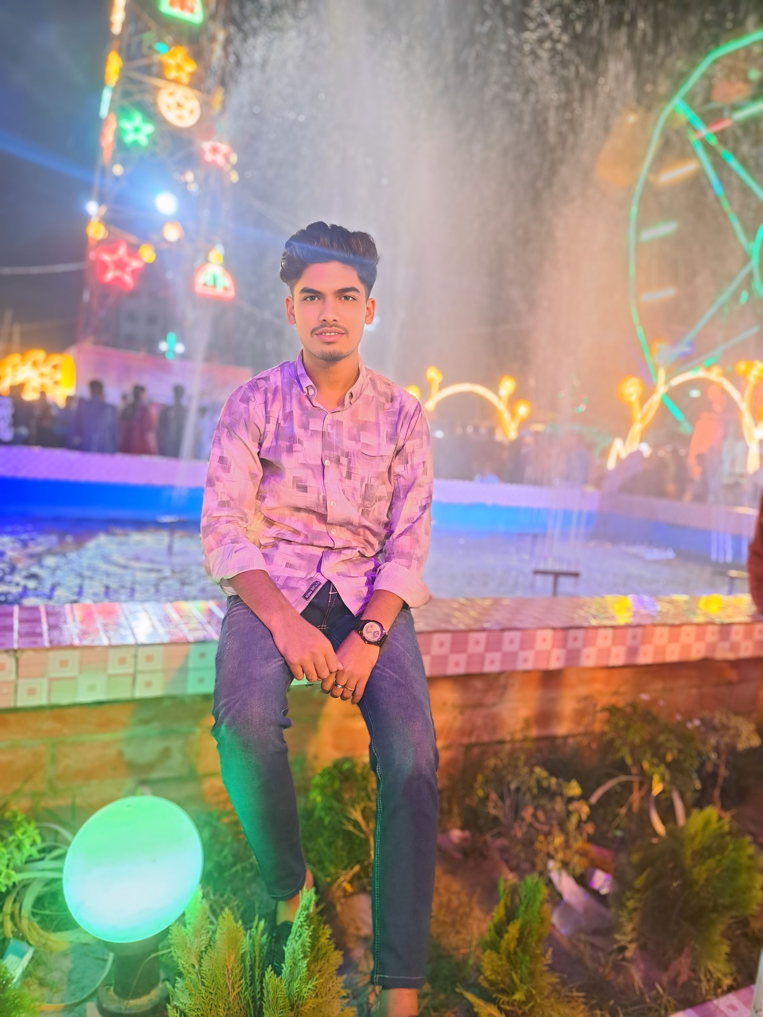 N R Noor Hossien