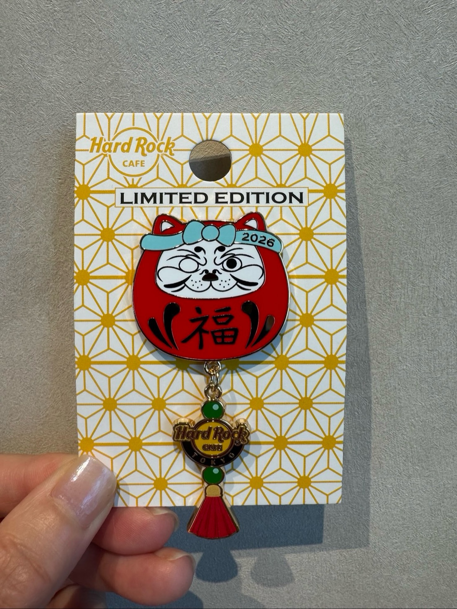🎀Hello Kitty 50th Anniversary Logo Magnet🎀 Hello Kitty