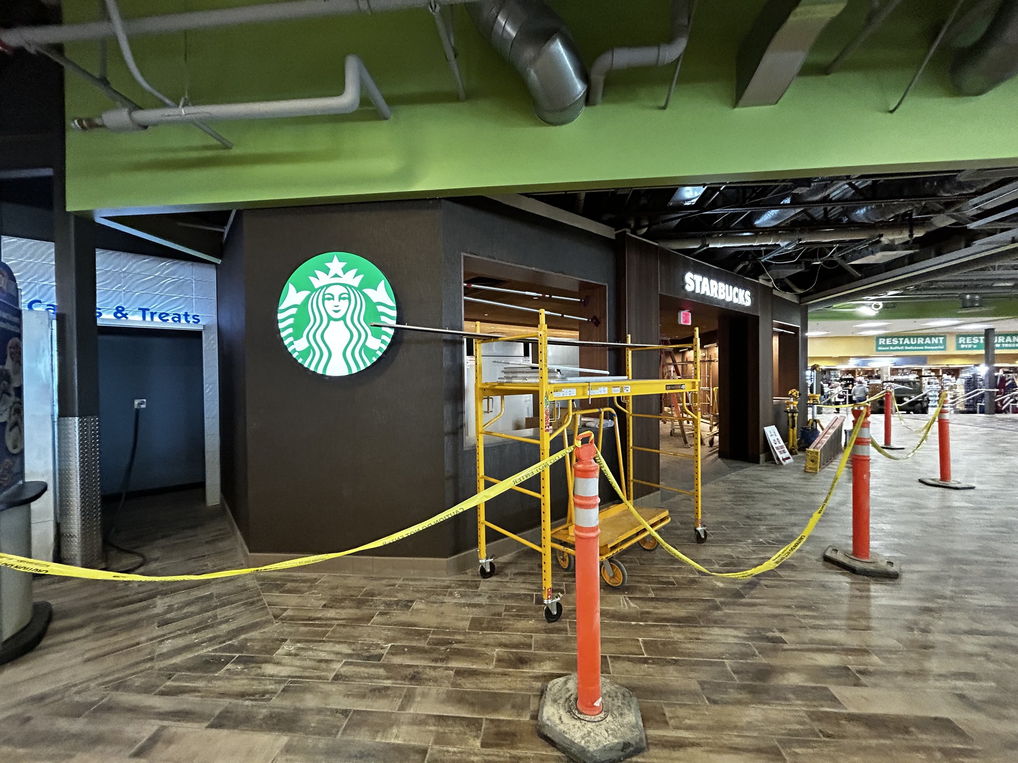Big things are brewing at Iowa 80☕️🚧 Starbucks is coming along