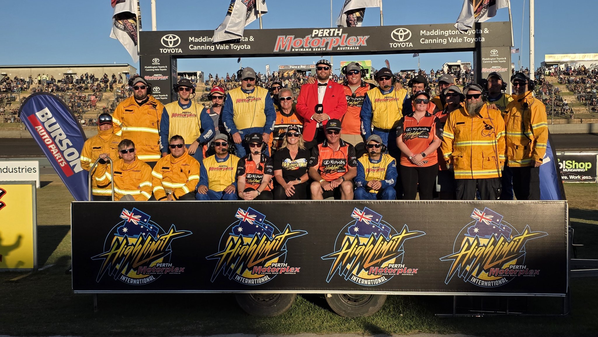 The Perth Motorplex team for high... - Dirt Track Nutters | Facebook