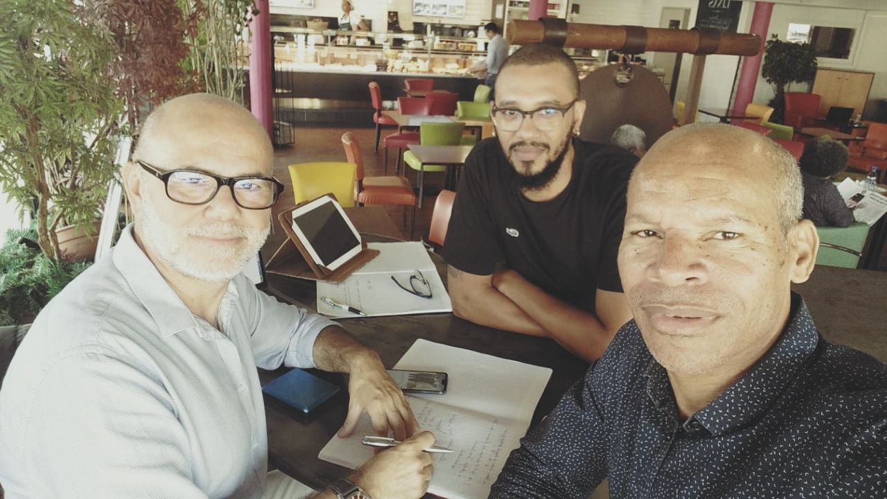 Dowe Réunion - Pascal Smith, consultant, Thierry Privat, formateur, et ...