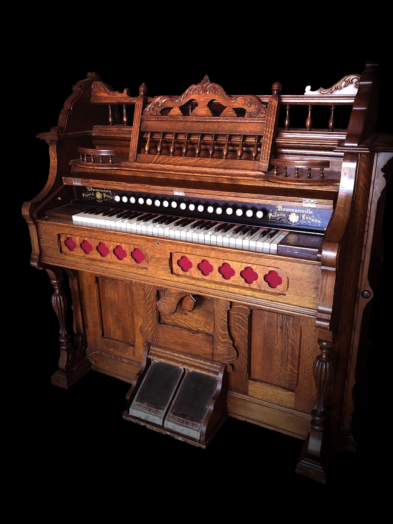 Rodney - A beautiful 17 Stop Dominion chapel style reed organ, made in ...