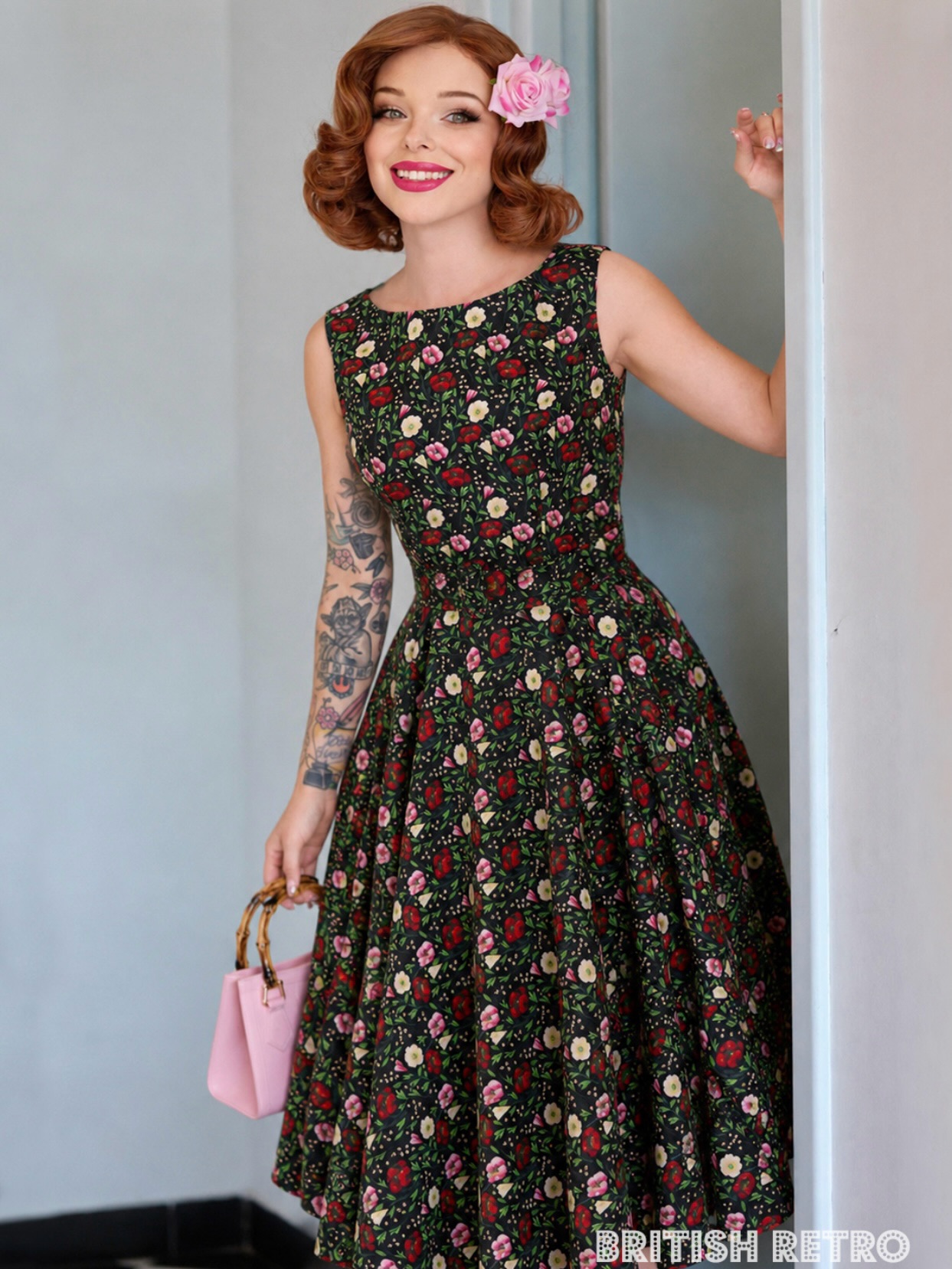 Our new Aubrey dress and cute as a button 👽 Minja 🩷 Made from a high quality material and fully lined, this summer beauty can be yours now 20% OFF with a