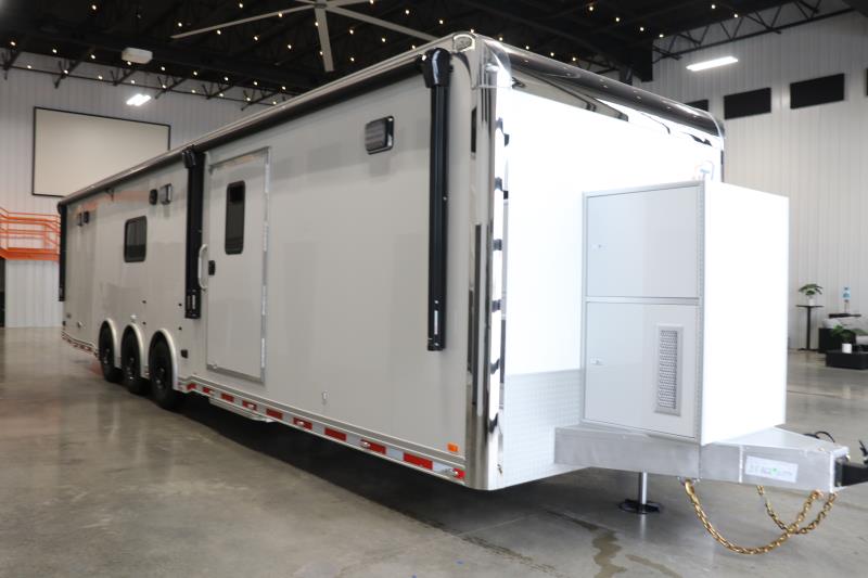 KB Trailer Sales | Cleveland OH