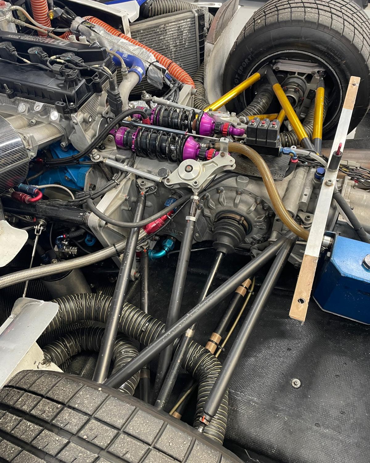 Quantum Racing Suspension