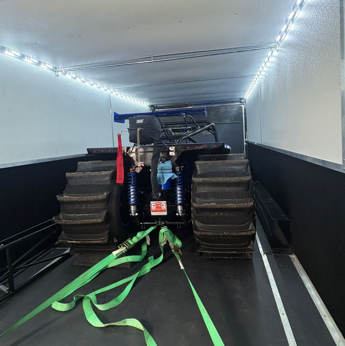 Fugitivo Racing