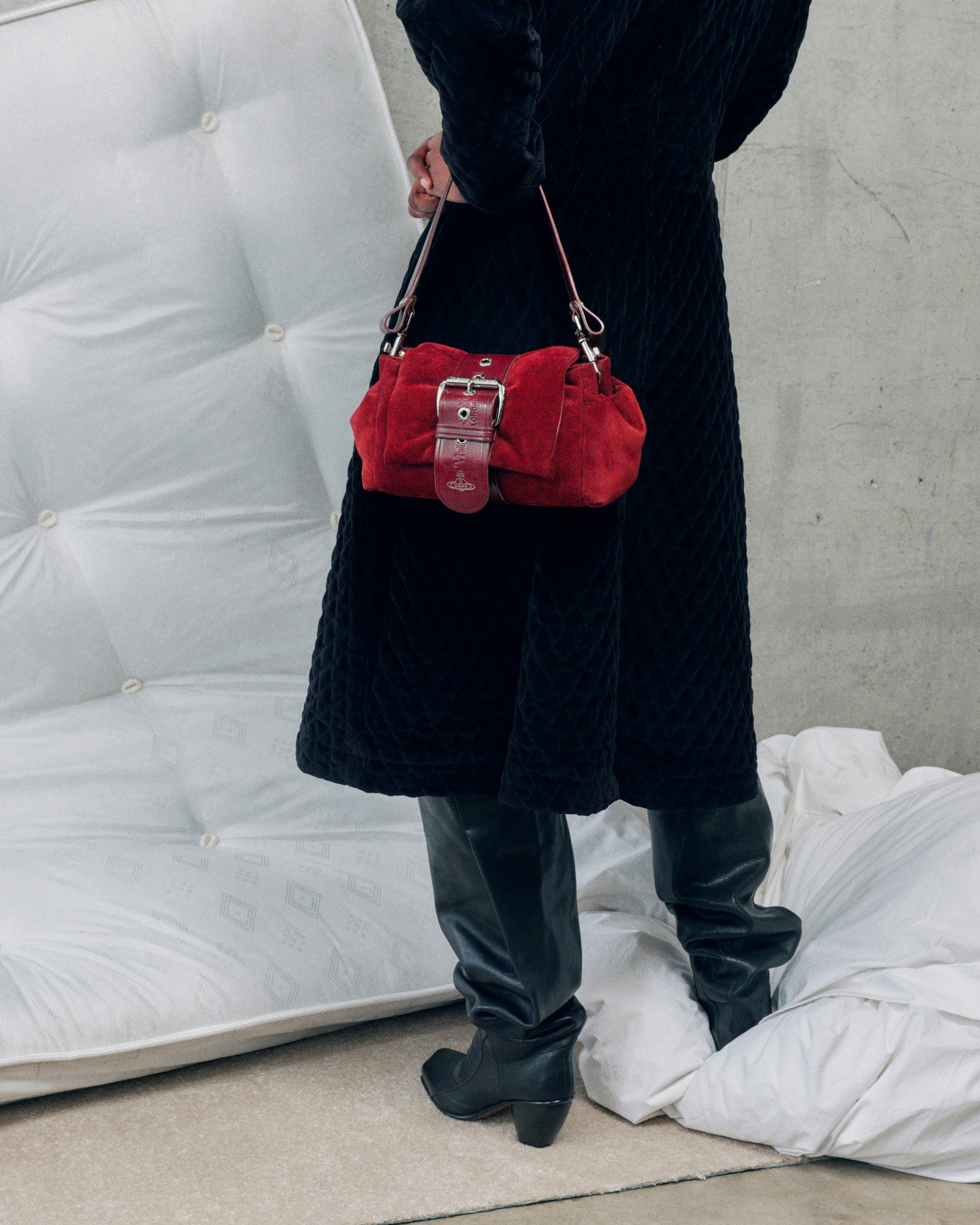 Vintage Jacquemus - Ireland y2k 00s Archive studs balloon tote bag