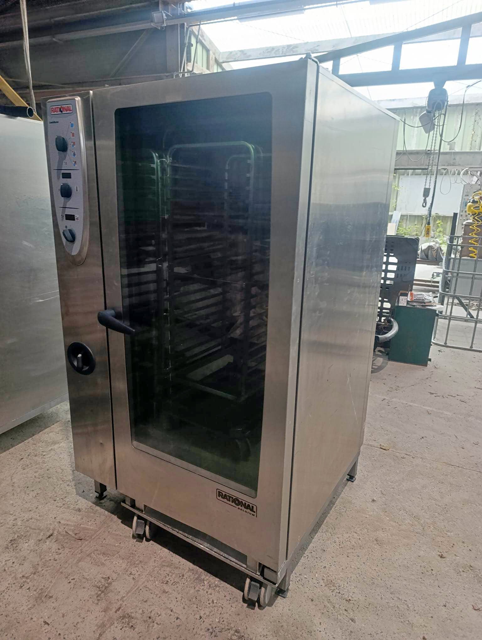 Four rational complet et fonctionnel - Ranges & Ovens - Molenbeek-Saint ...