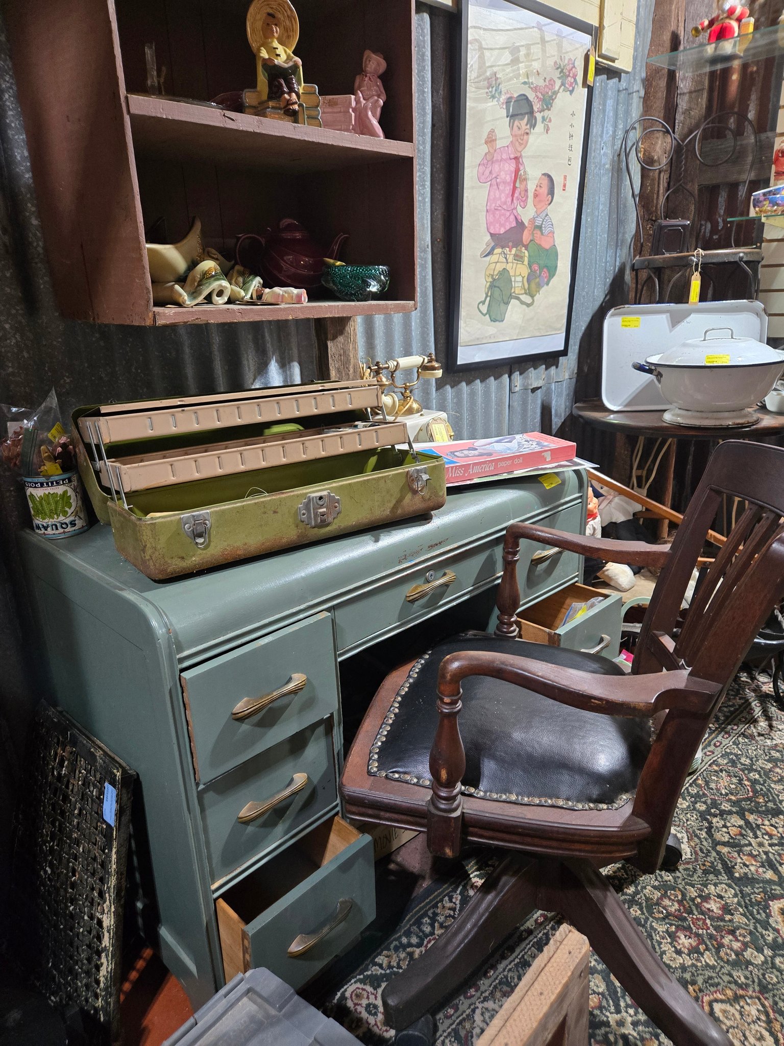 Rusty Relics Vintage &... - Rusty Relics Vintage & Antiques