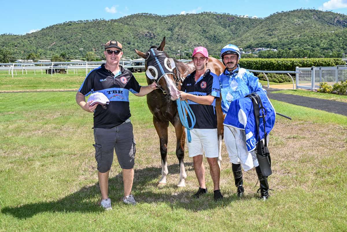 Cluden - MAGIC MILLIONS QTIS Three-Year-Old Maiden Plate (1000 METRES ...