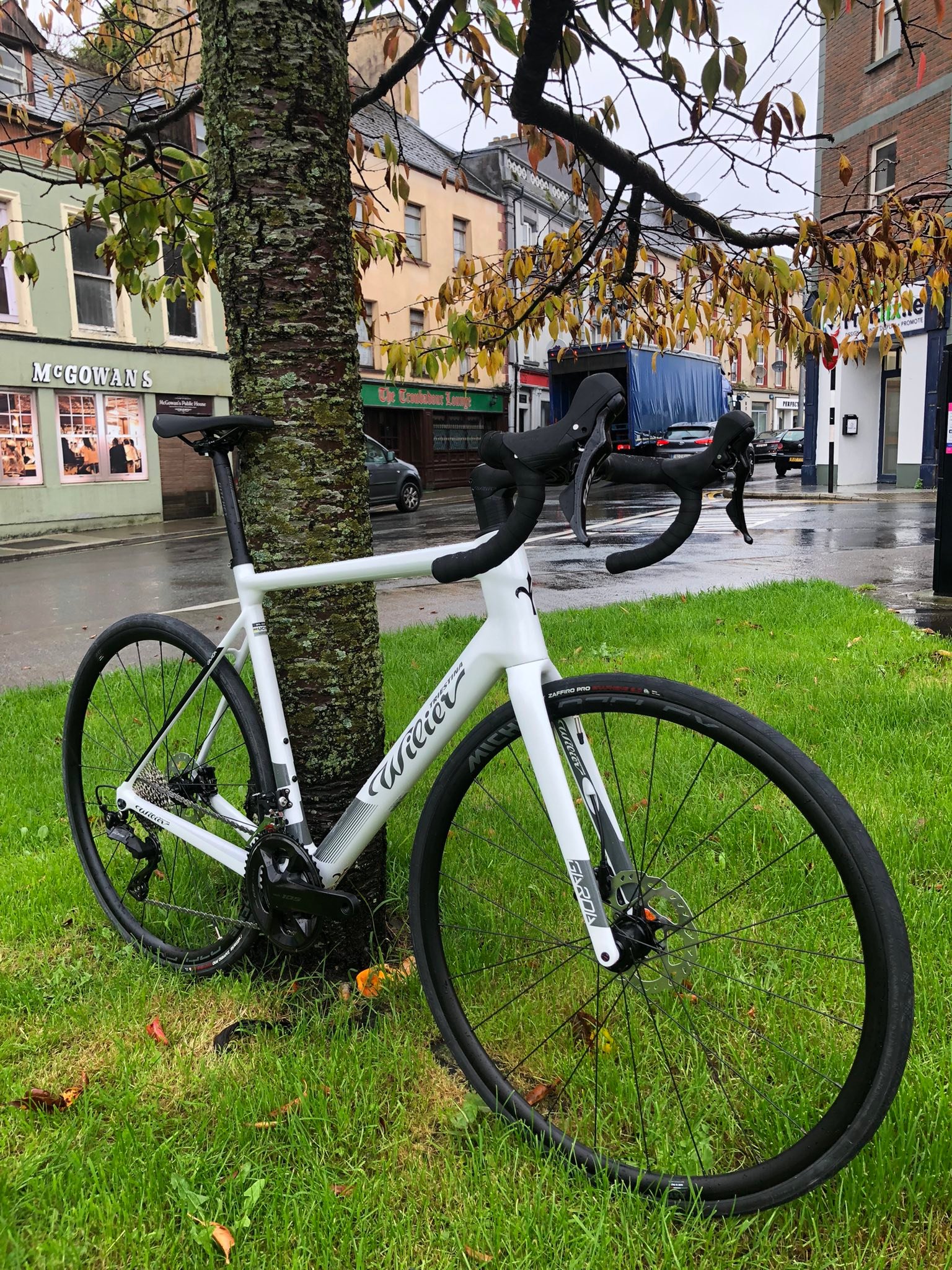 Say Hello to the new Wilier Garda in White or Green. 12 speed