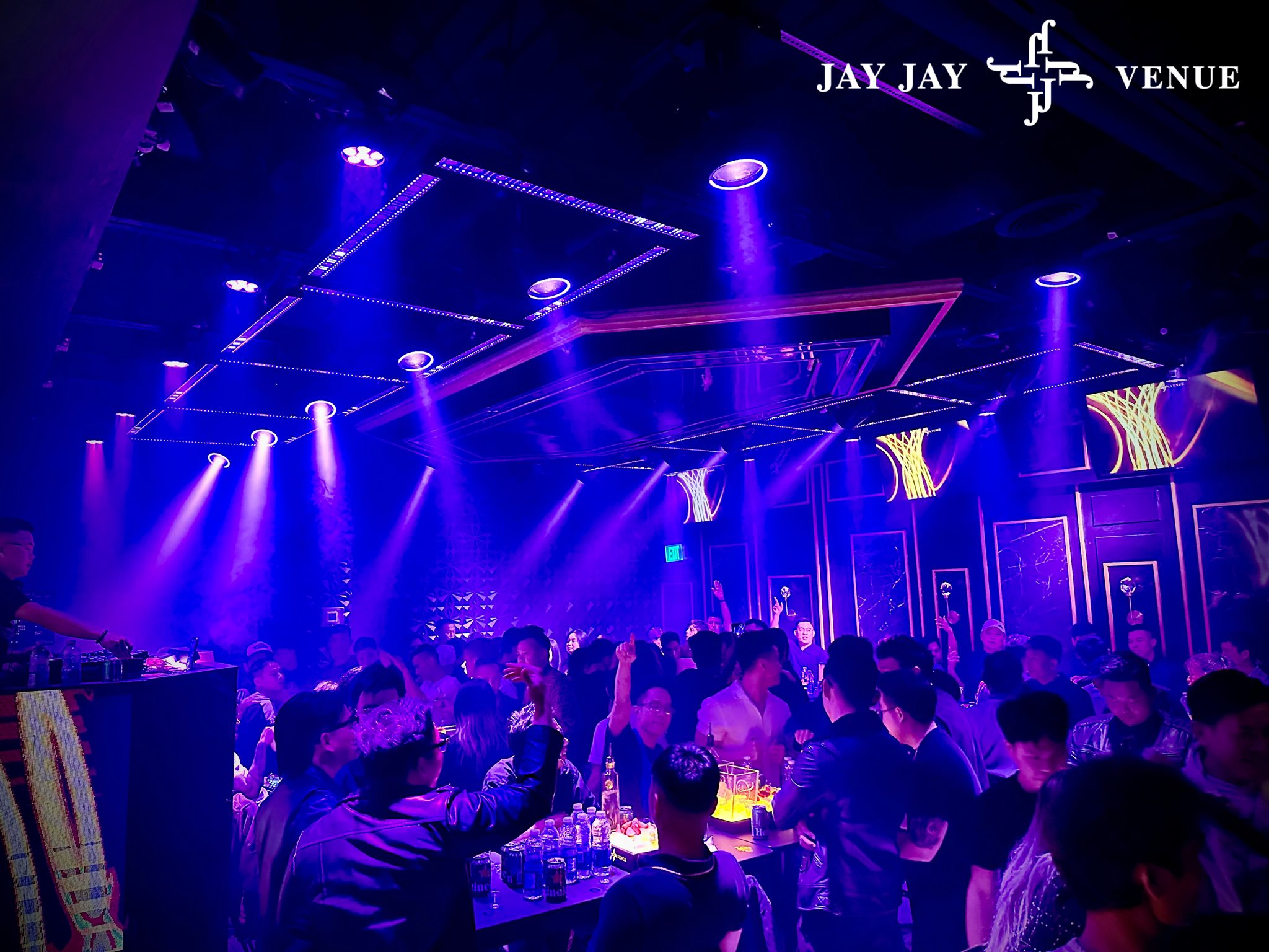 JAY JAY VENUE | Toronto ON