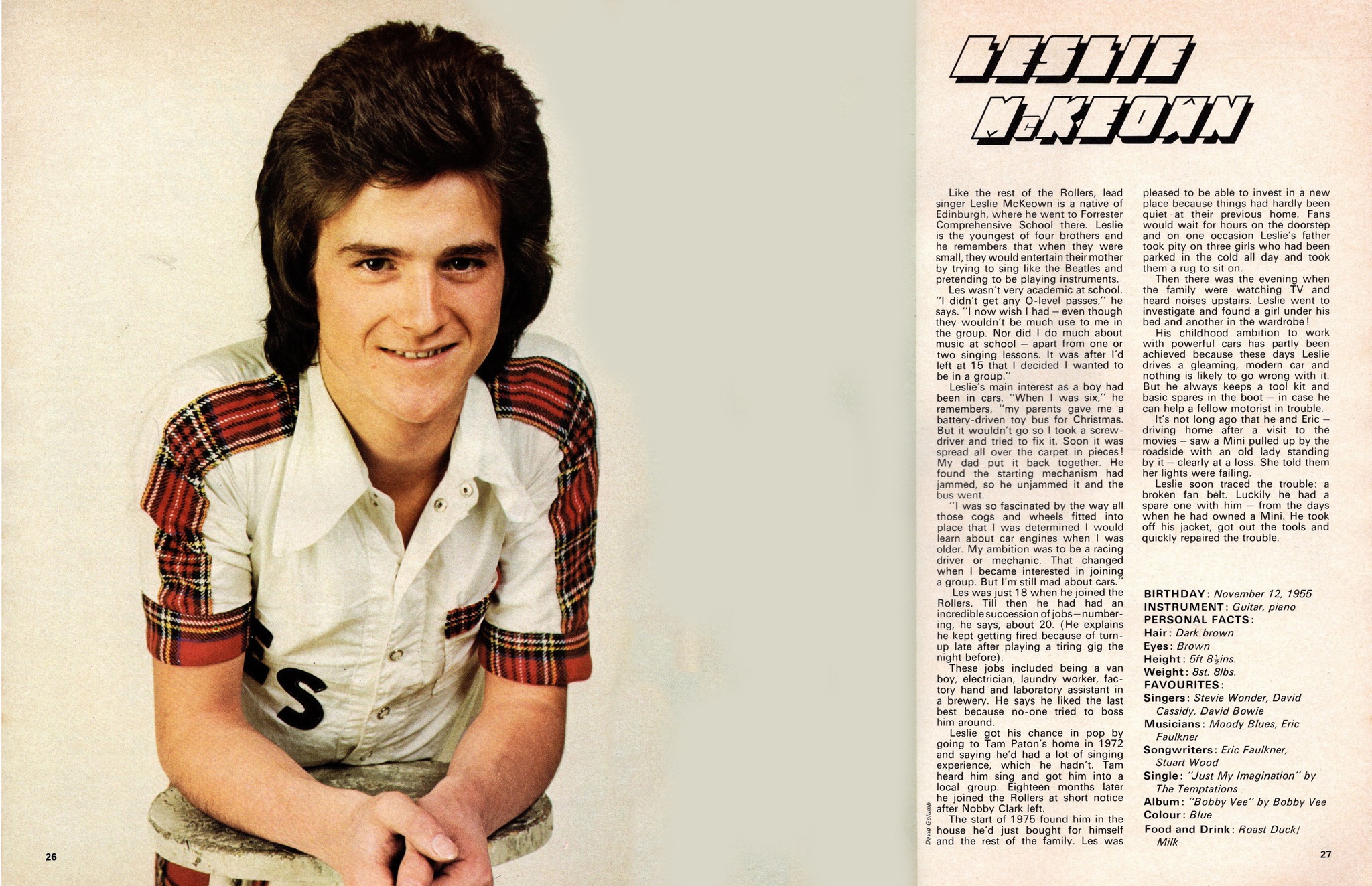 Les McKeown pin up and article from The Bay City Rollers Story of 