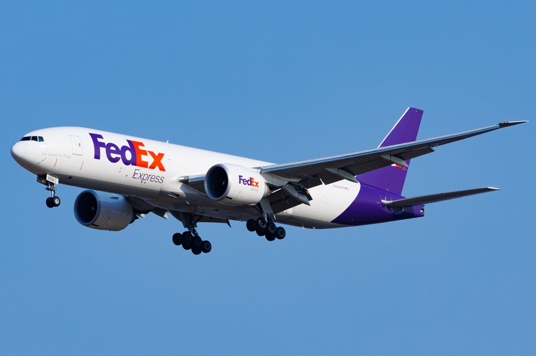 SkyLineCargo - Boeing 777-FS2 - FedEx - (N898FD)
