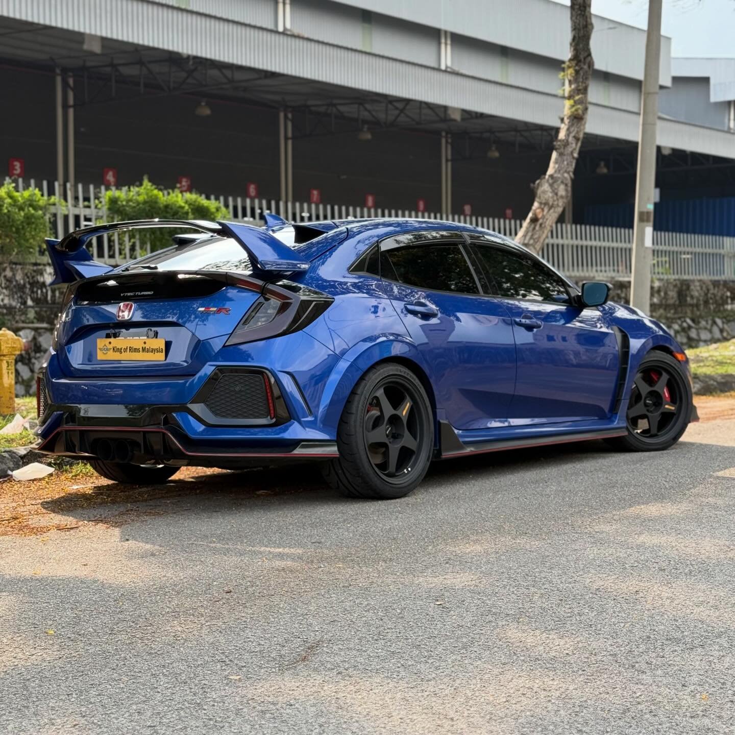 Honda Civic Type R FK8 Upgraded with 18 Inch AOW Flow Formed